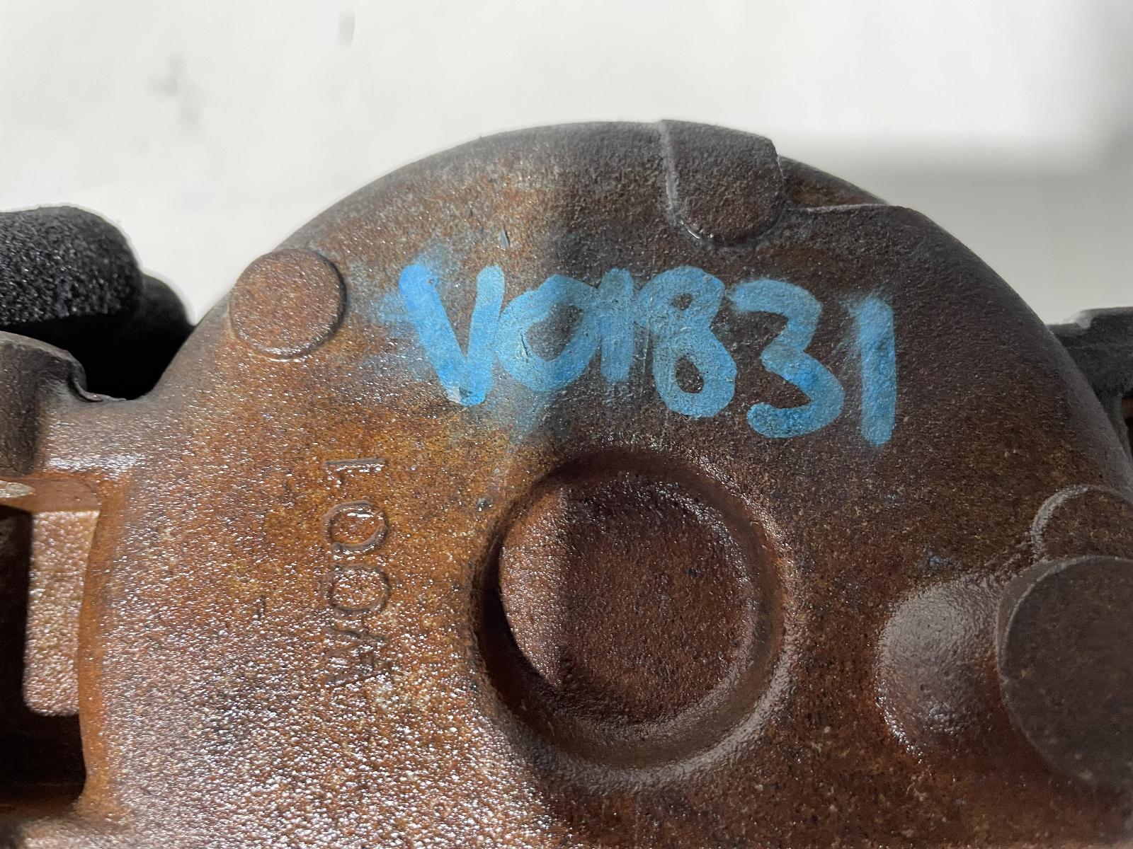 View Auto part A/C Compressor Toyota Hilux 2004