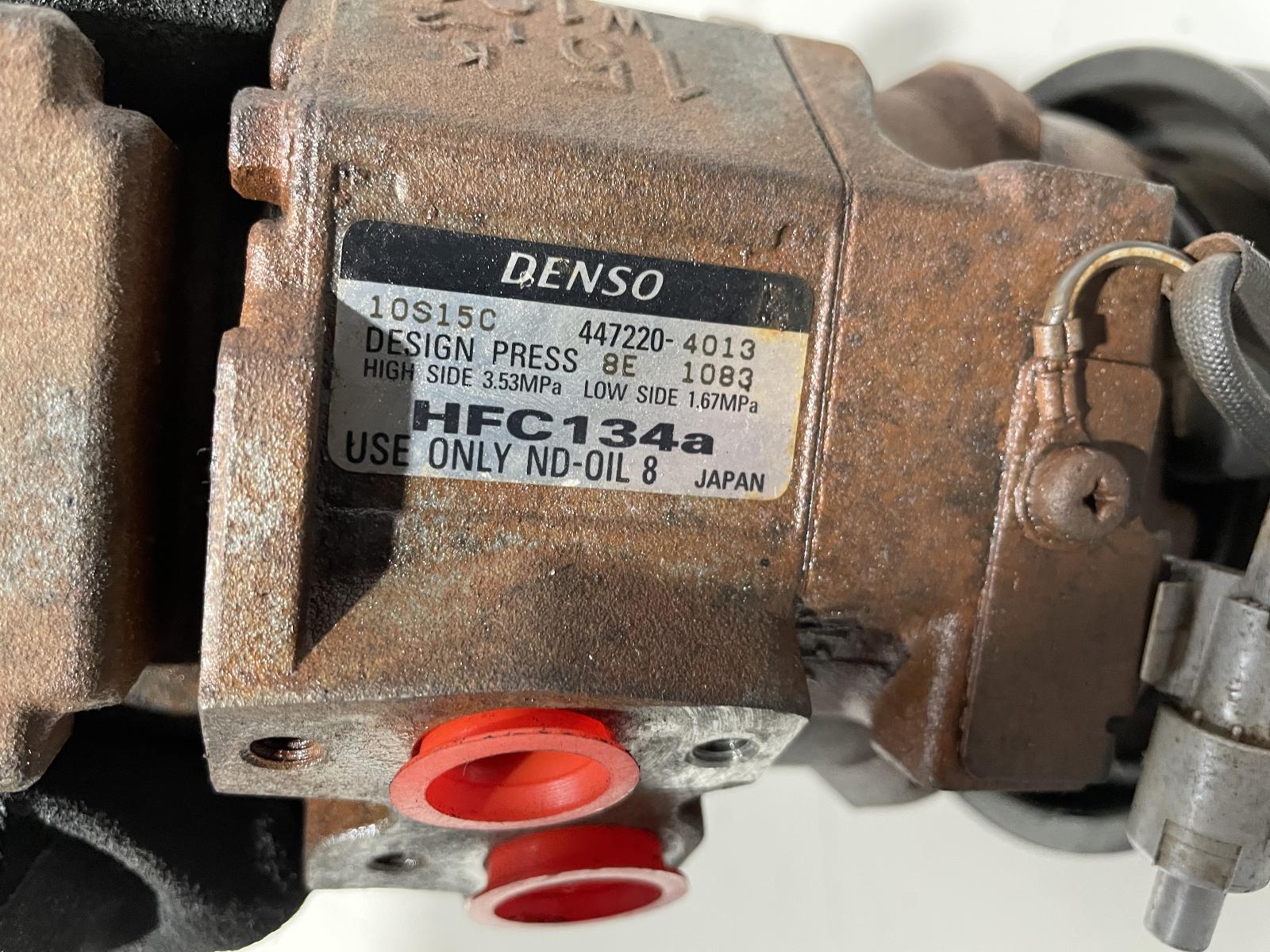 View Auto part A/C Compressor Toyota Hilux 2004