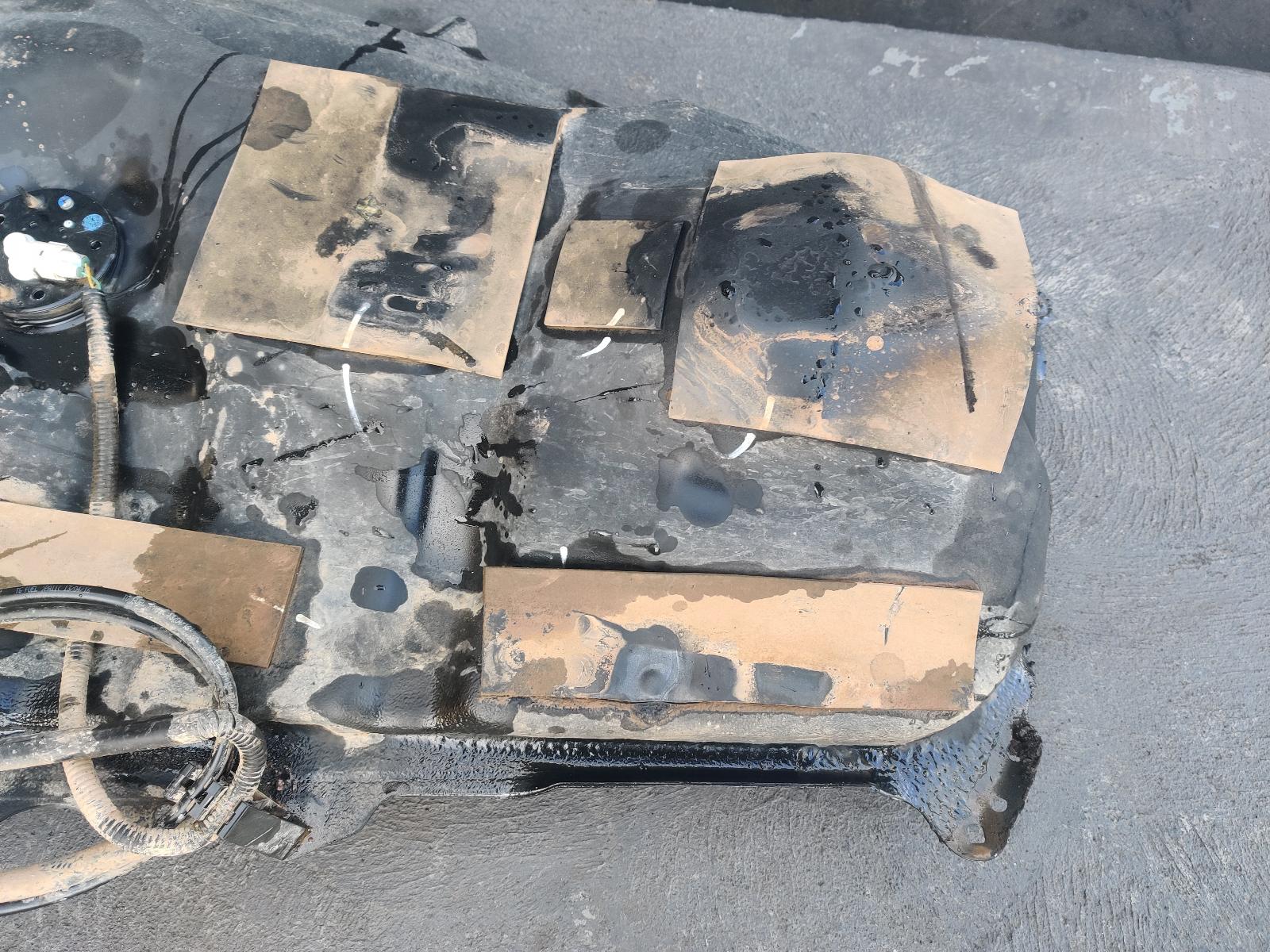 View Auto part Fuel Tank Toyota Rav4 2016