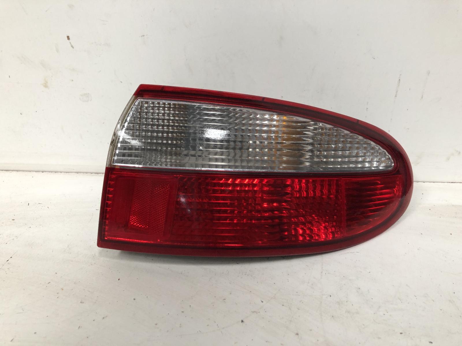 View Auto part Right Taillight Daewoo Lanos 1998