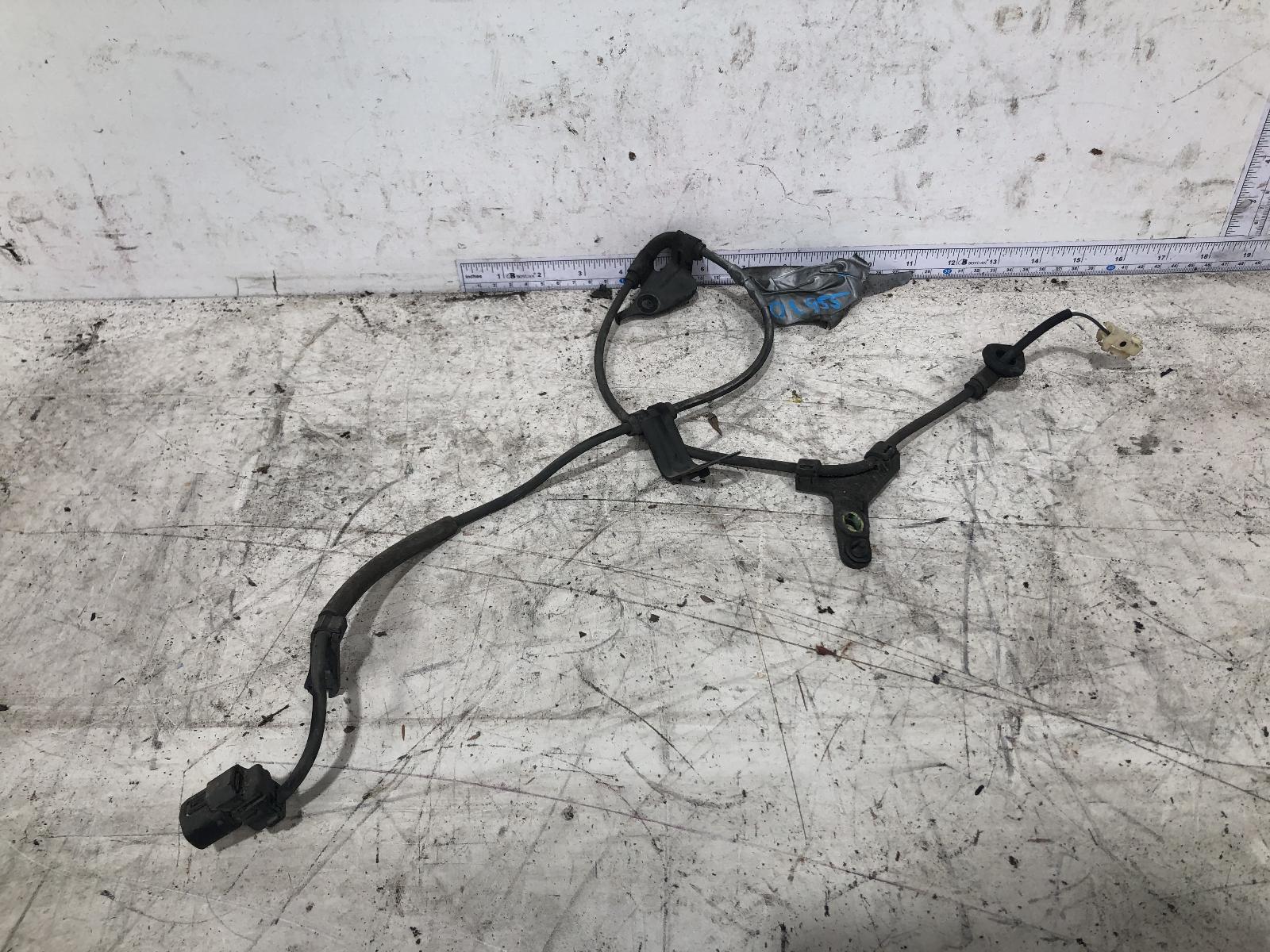 View Auto part Abs Sensor Toyota Corolla 2004