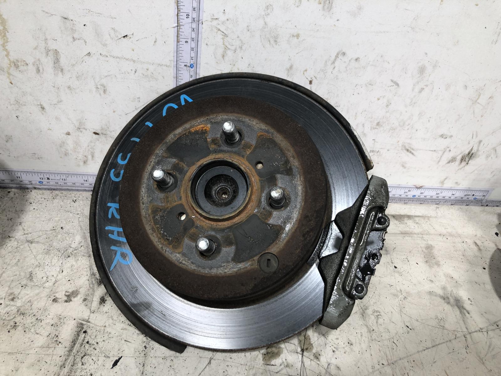 View Auto part Right Rear Hub Assembly Toyota Corolla 2004