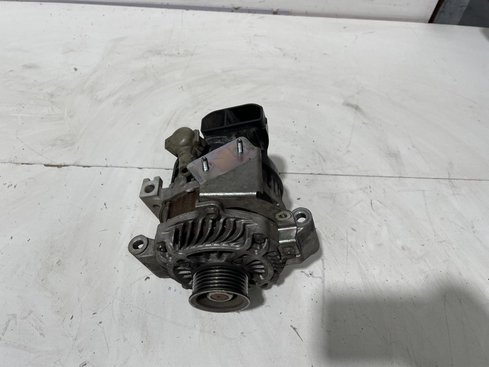 View Auto part Alternator Mazda 6 2011