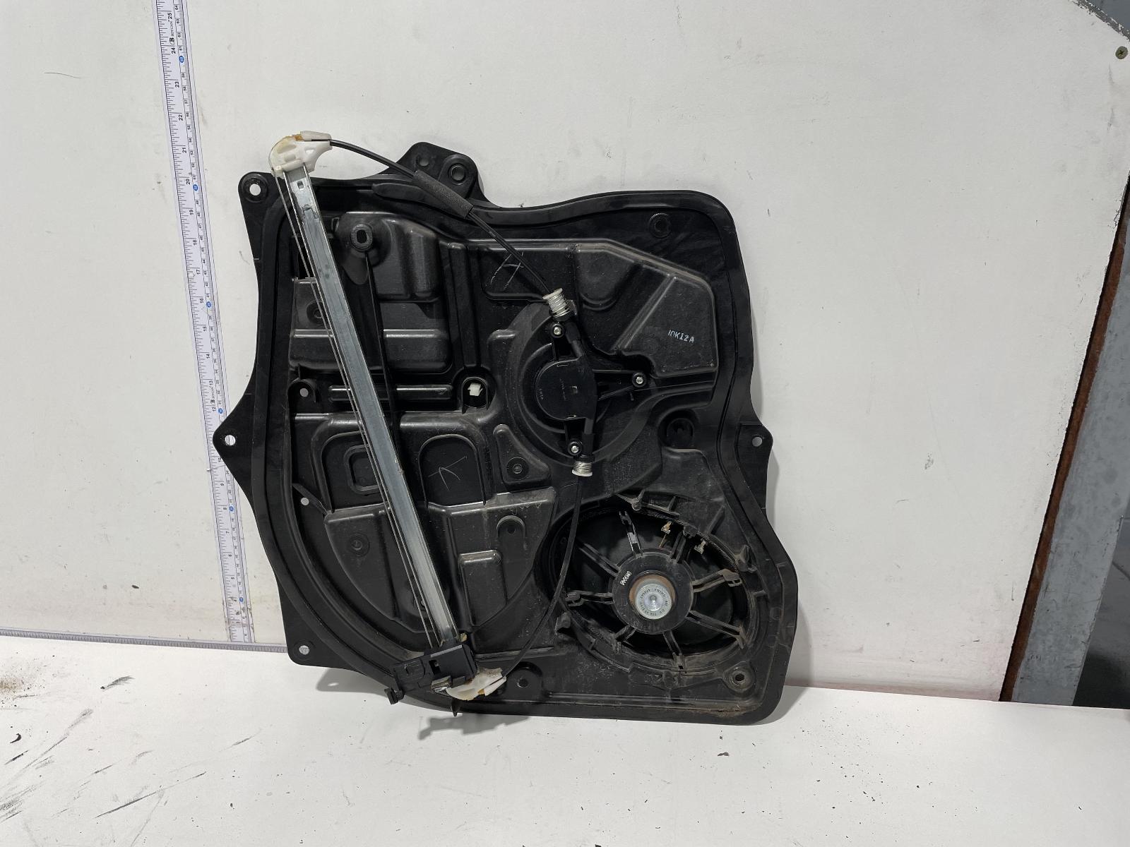 View Auto part Right Rear Wnd Reg/Motor Mazda 6 2011