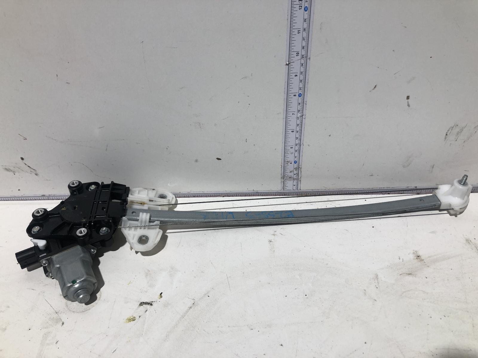 View Auto part Left Rear Wnd Reg/Motor Honda Civic 2015