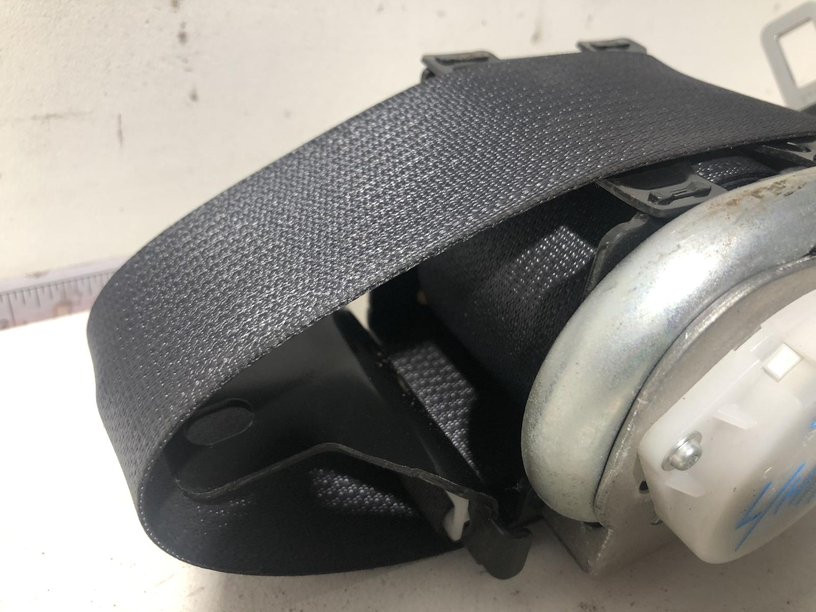 View Auto part Seatbelt/Stalk Honda Civic 2015