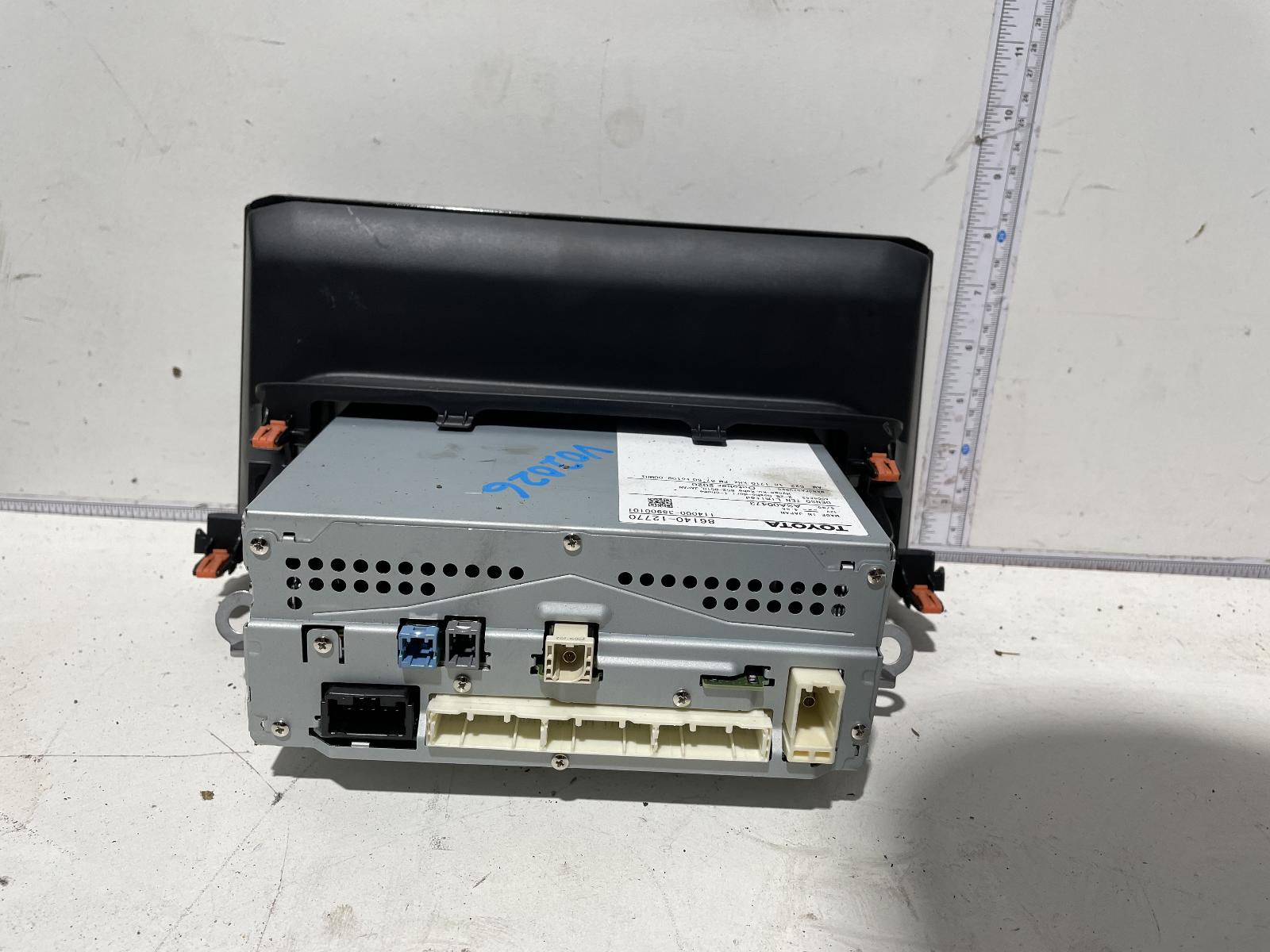 View Auto part Radio/Cd/Dvd/Sat/Tv Toyota Corolla 2020