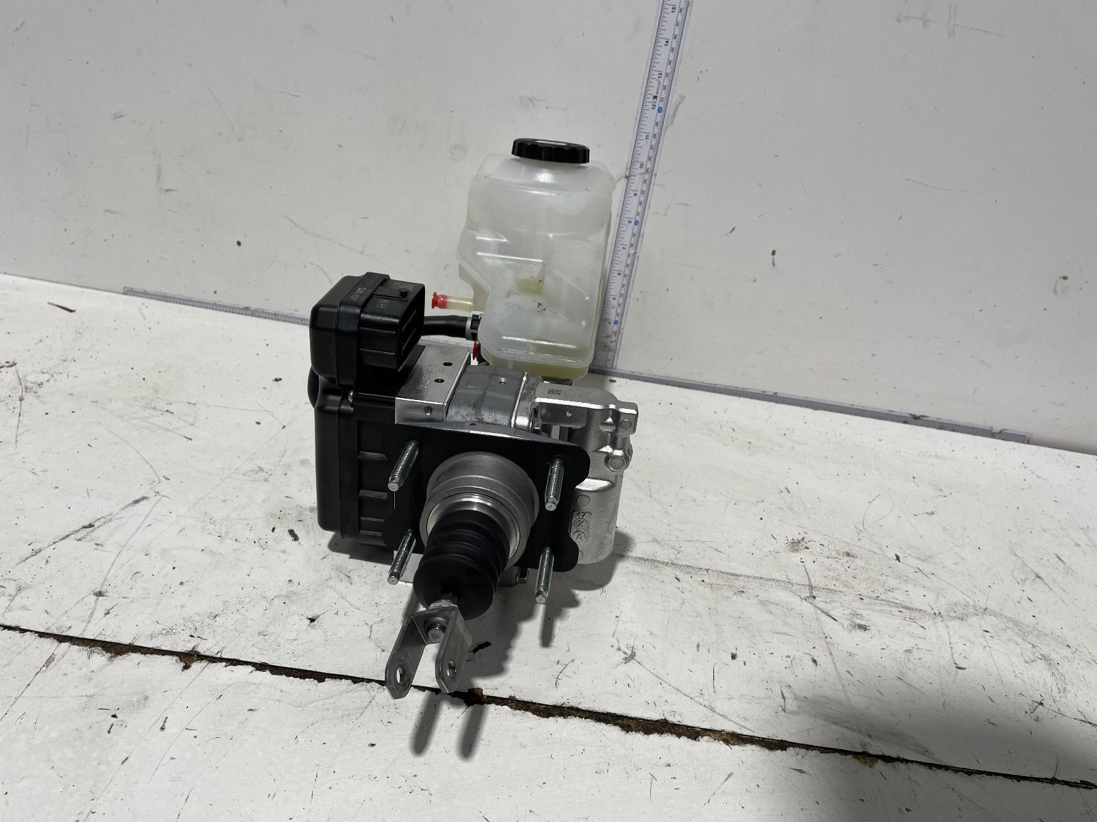 View Auto part Brake Booster Toyota Corolla 2020