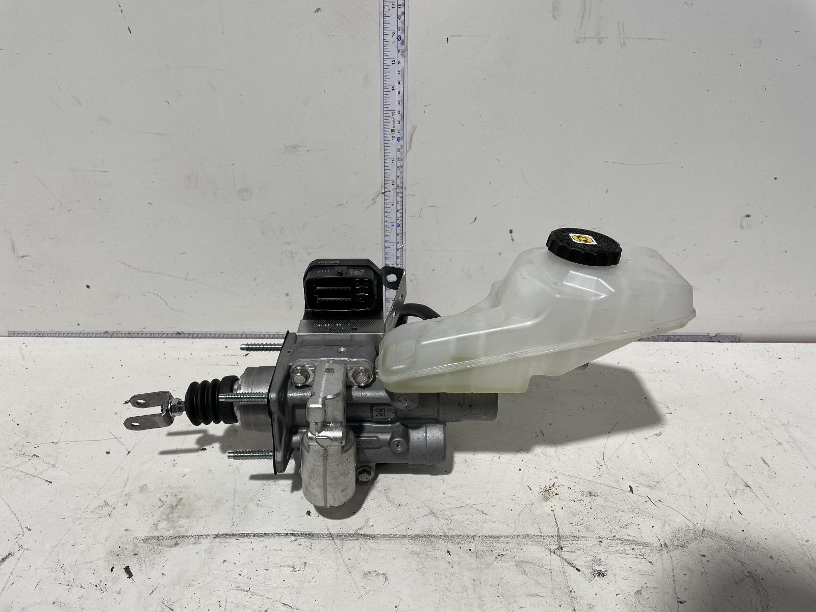 View Auto part Brake Booster Toyota Corolla 2020