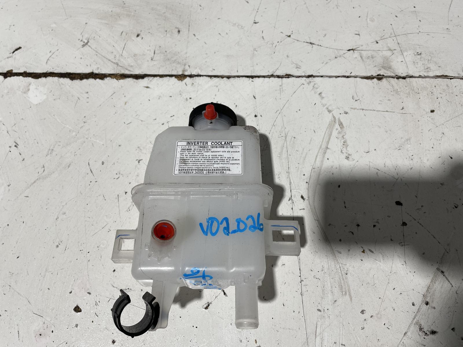 View Auto part Overflow Bottle Toyota Corolla 2020