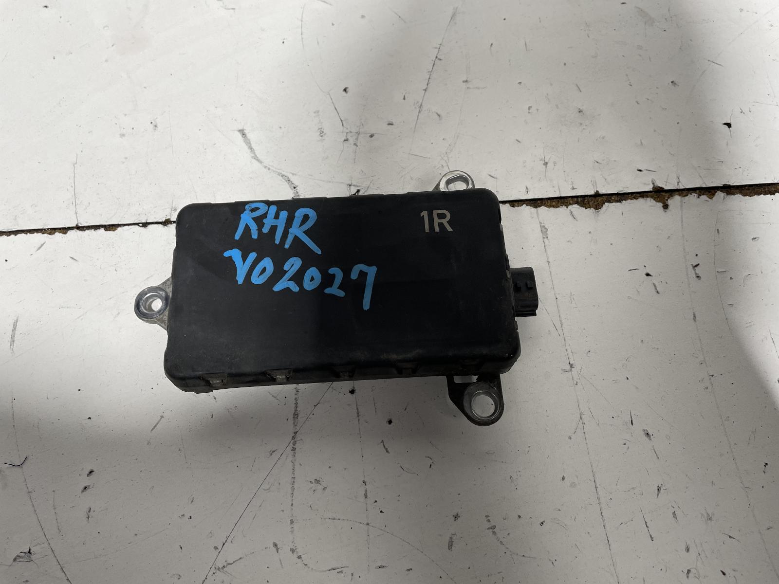 View Auto part Misc Switch/Relay Toyota Camry 2012
