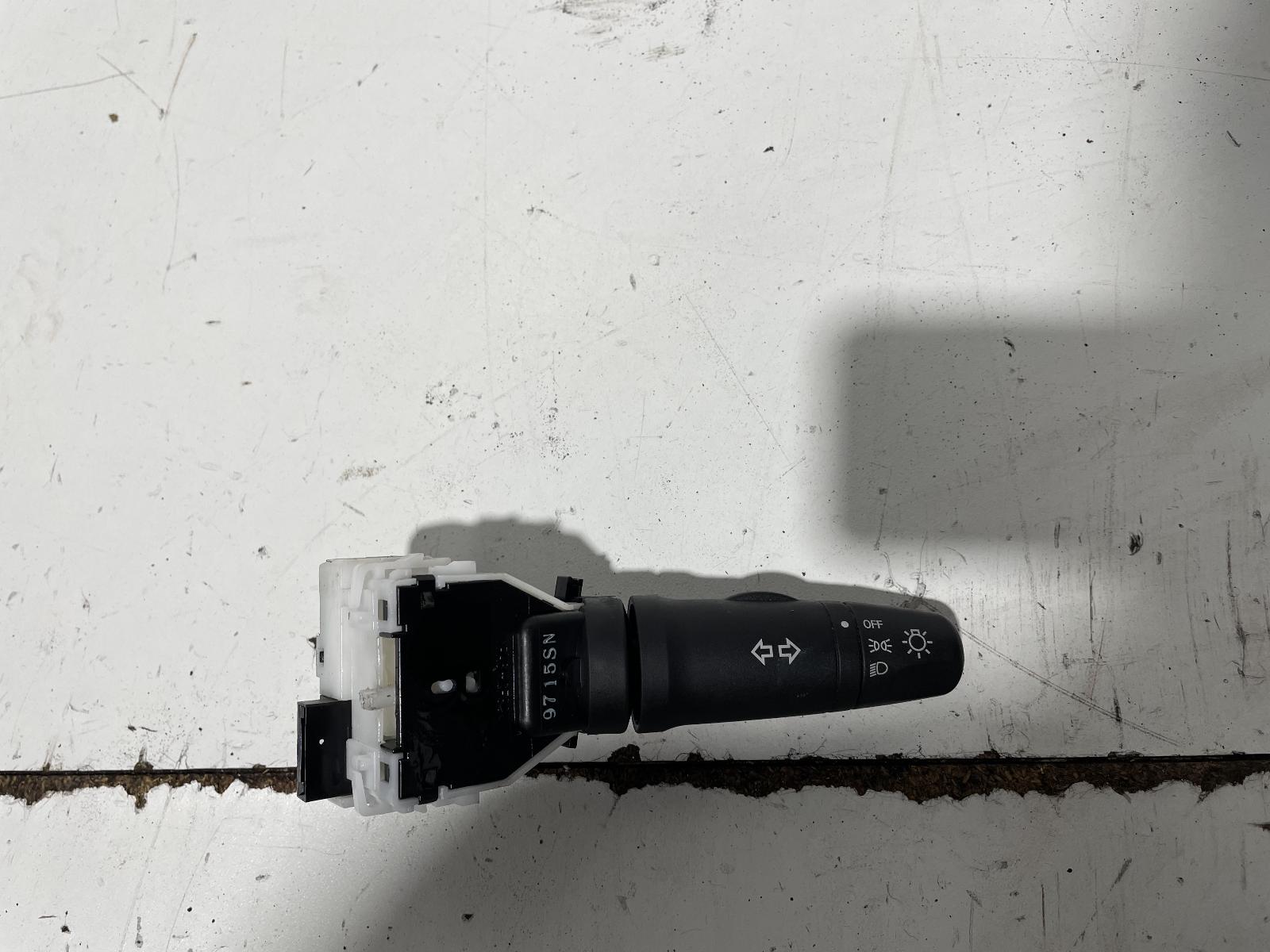 View Auto part Combination Switch Nissan Tiida 2009
