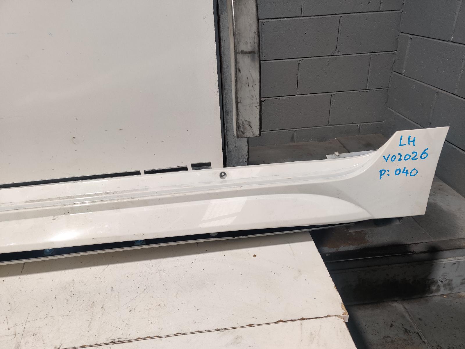 2020 Toyota Corolla Side Step/Skirt View Auto part Side Step/Skirt Toyota Corolla 2020