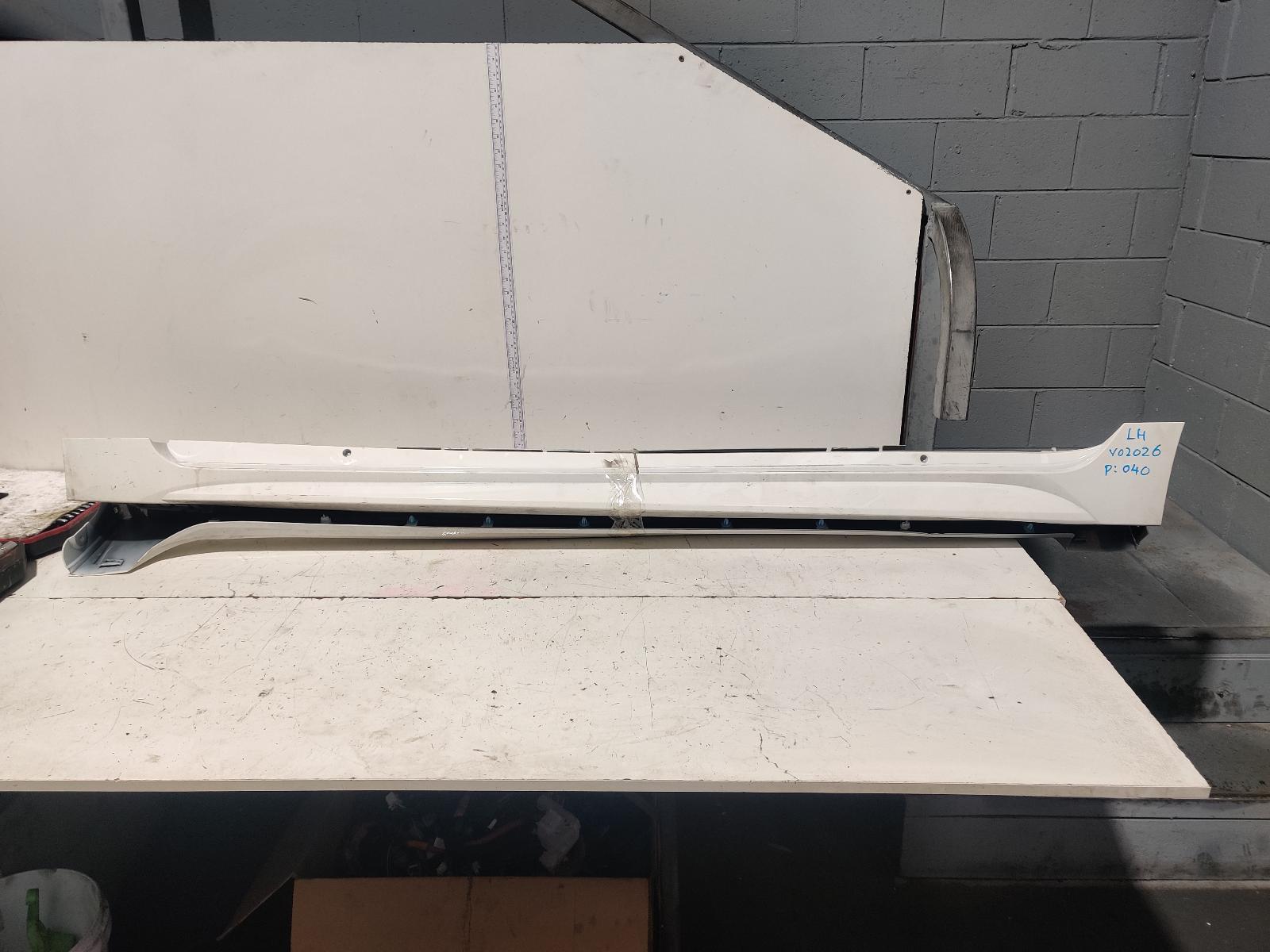 2020 Toyota Corolla Side Step/Skirt View Auto part Side Step/Skirt Toyota Corolla 2020