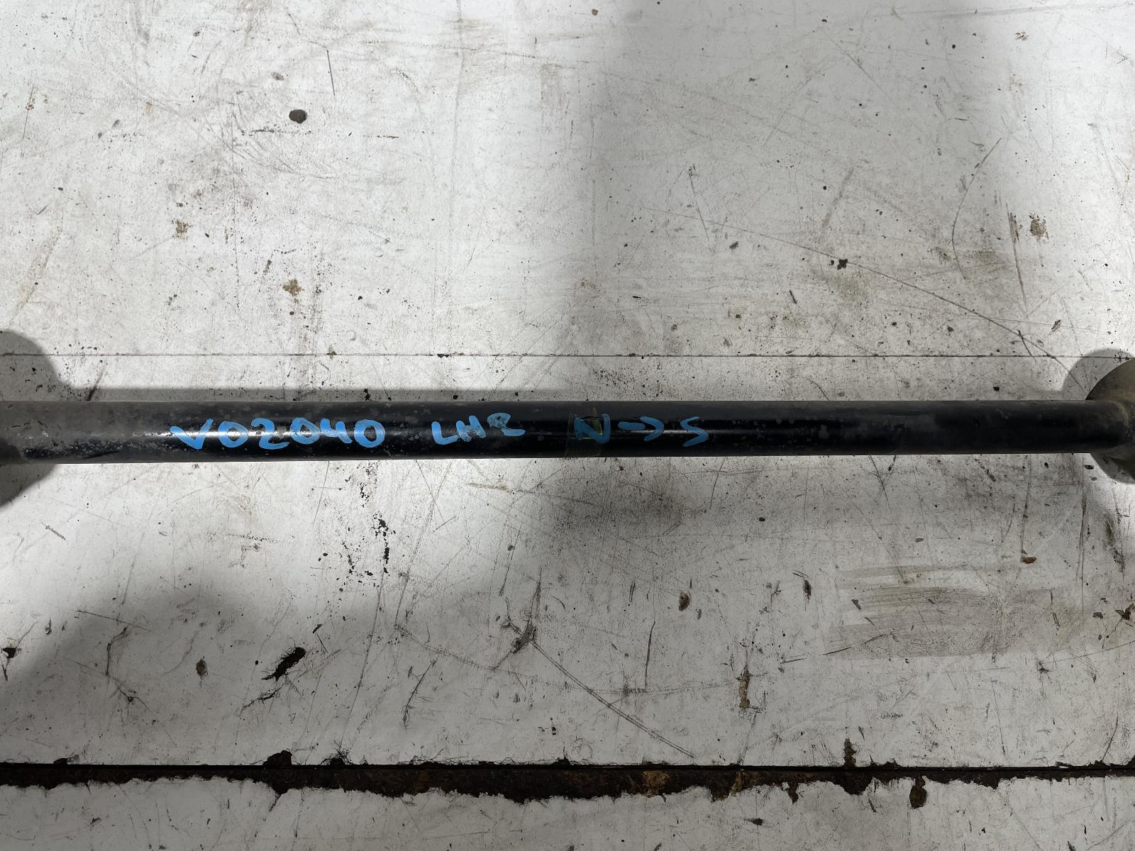 View Auto part Left Rear Trailing Arm Toyota Kluger 2012