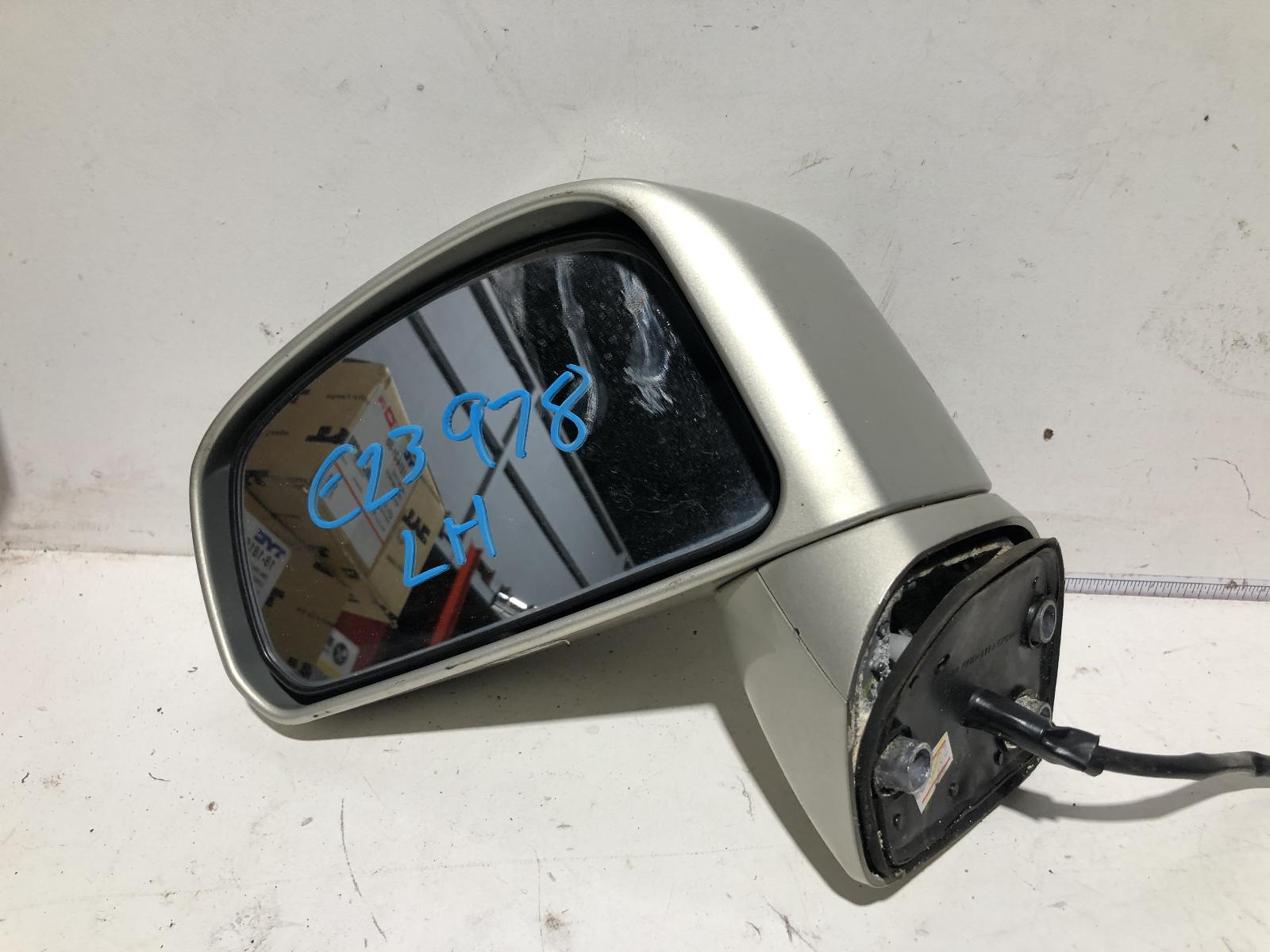 View Auto part Left Door Mirror Nissan Tiida 2009
