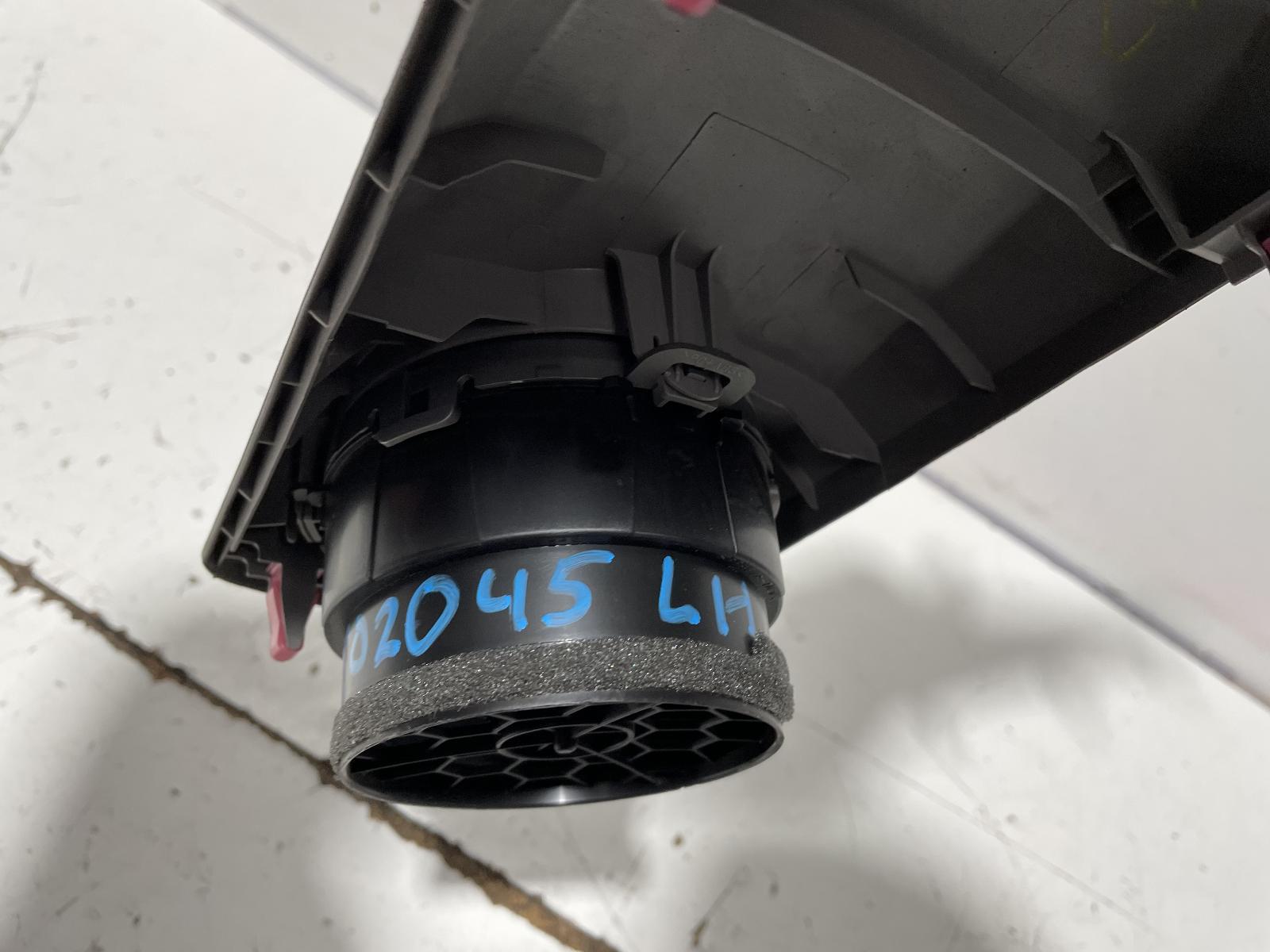 View Auto part Trim Panel Toyota Yaris 2012