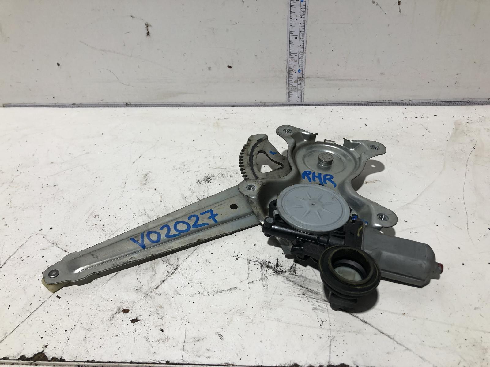 View Auto part Right Rear Wnd Reg/Motor Toyota Camry 2012