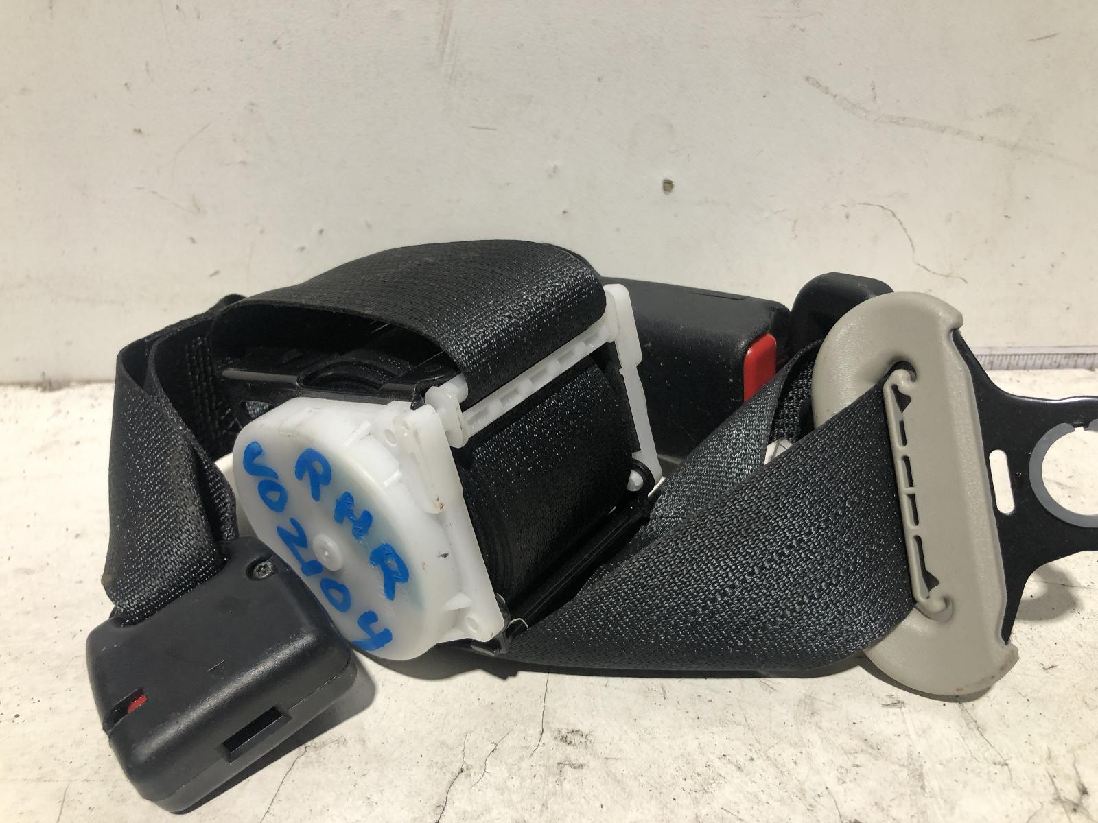 View Auto part Seatbelt/Stalk Toyota Prius 2015