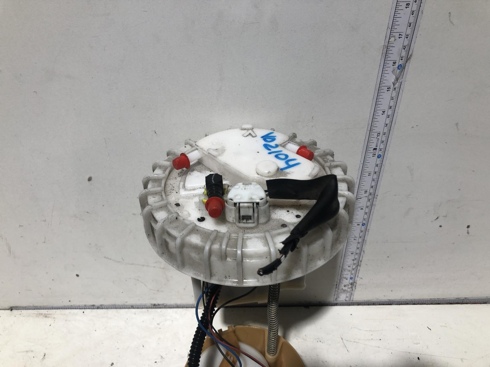 View Auto part Fuel Pump Toyota Prius 2015