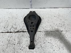 View Auto part Right Rear Trailing Arm Toyota Kluger 2014
