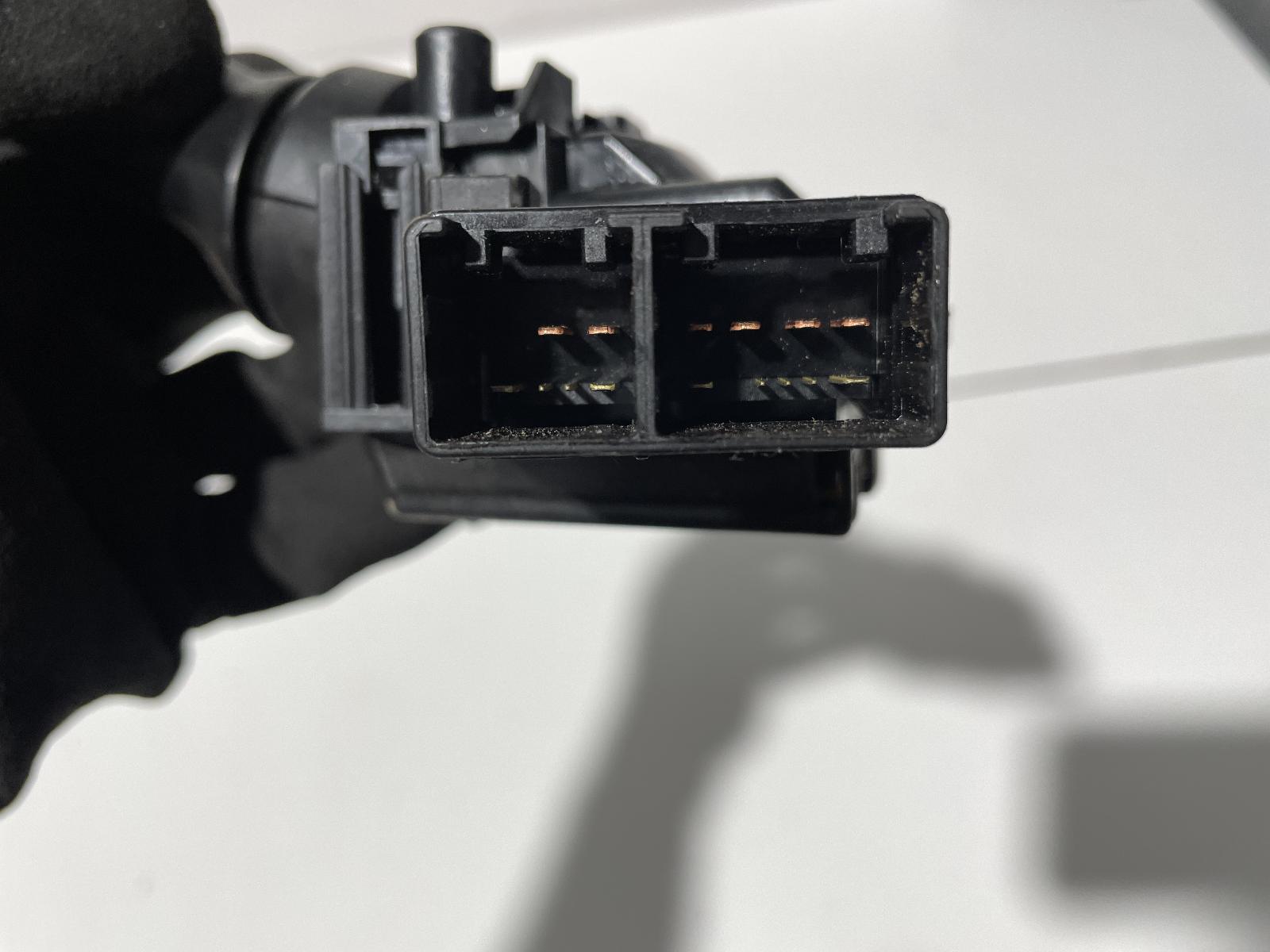 View Auto part Combination Switch Toyota Prius 2015