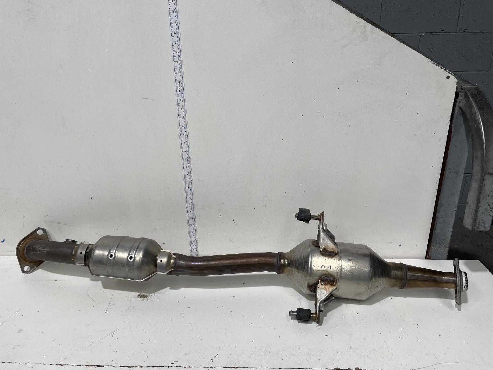 View Auto part Catalytic Converter Toyota Corolla 2020