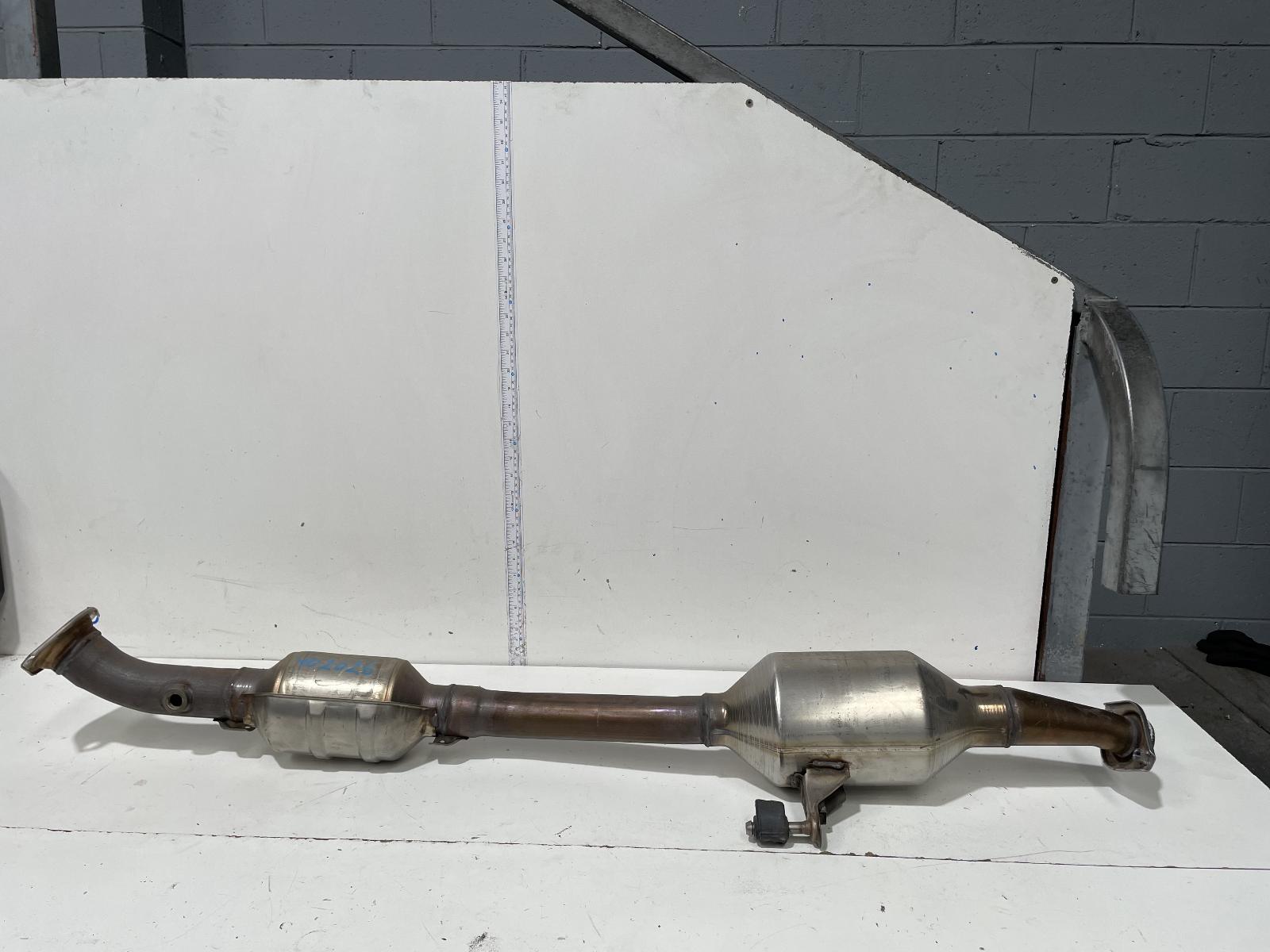 View Auto part Catalytic Converter Toyota Corolla 2020