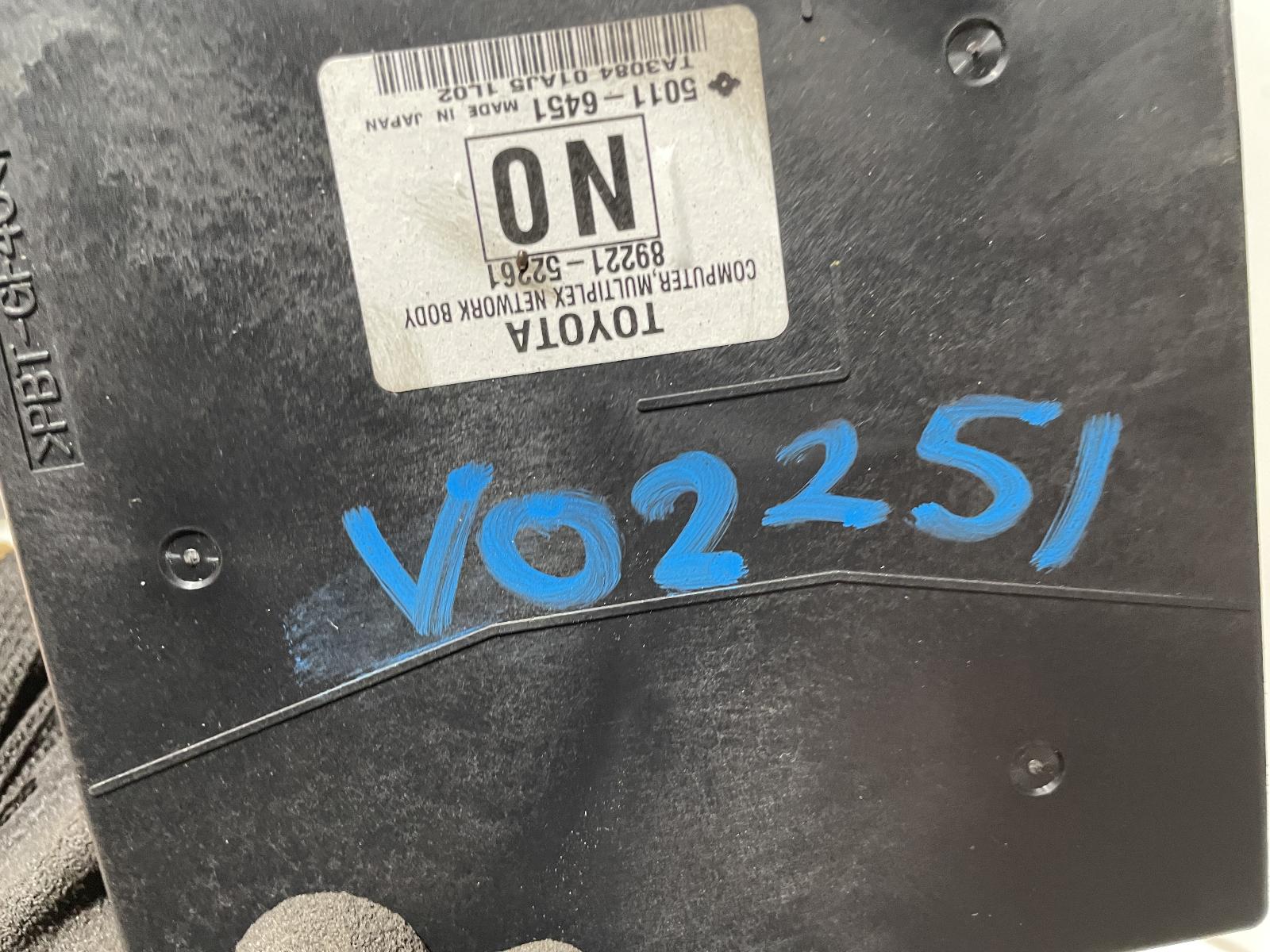 View Auto part Misc Switch/Relay Toyota Yaris 2012