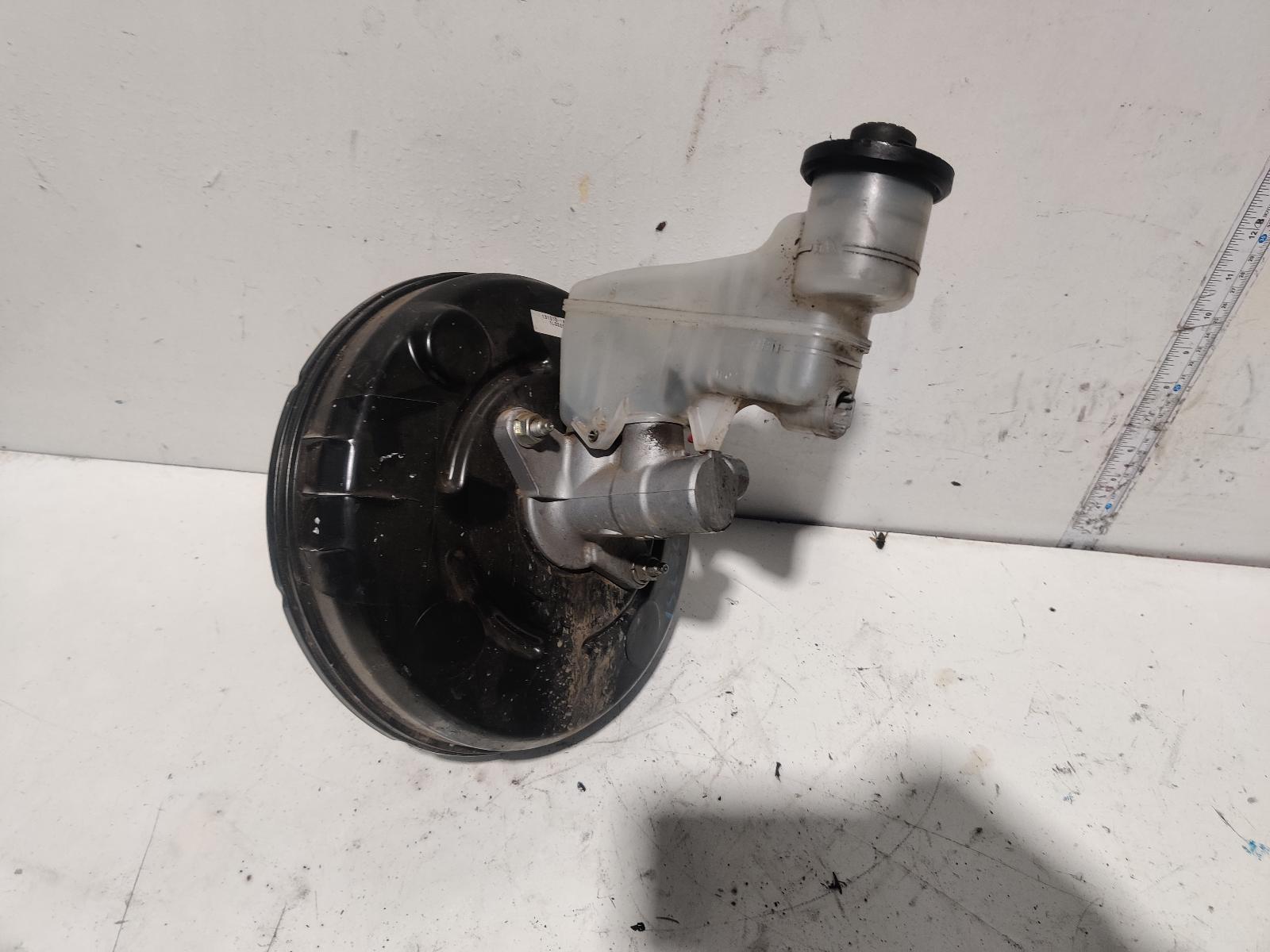 View Auto part Brake Booster Toyota Yaris 2012