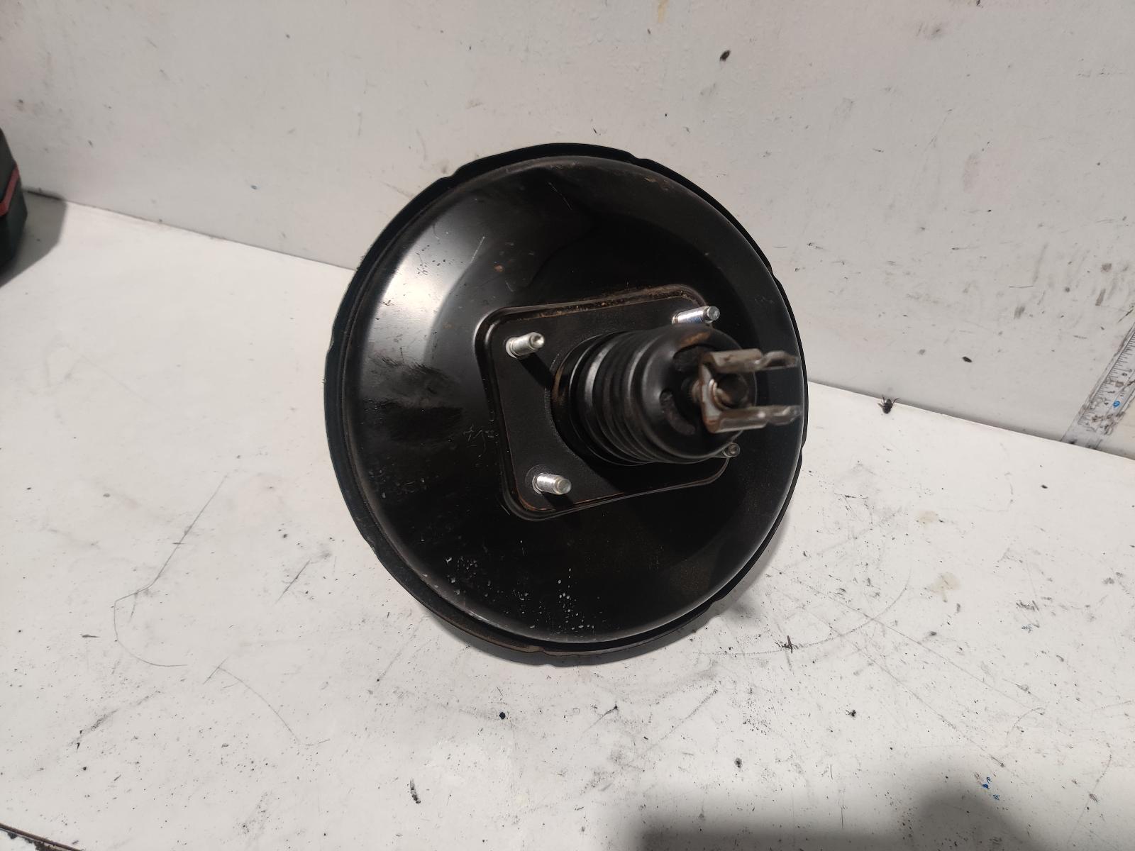 View Auto part Brake Booster Toyota Yaris 2012