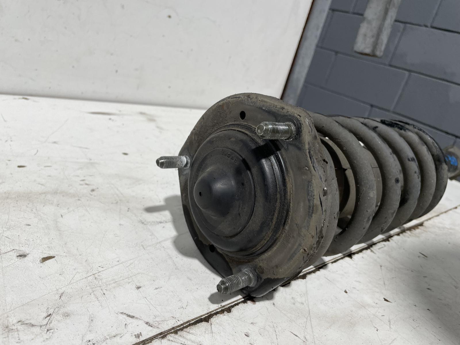 View Auto part Right Front Strut Lexus Ls400 1998