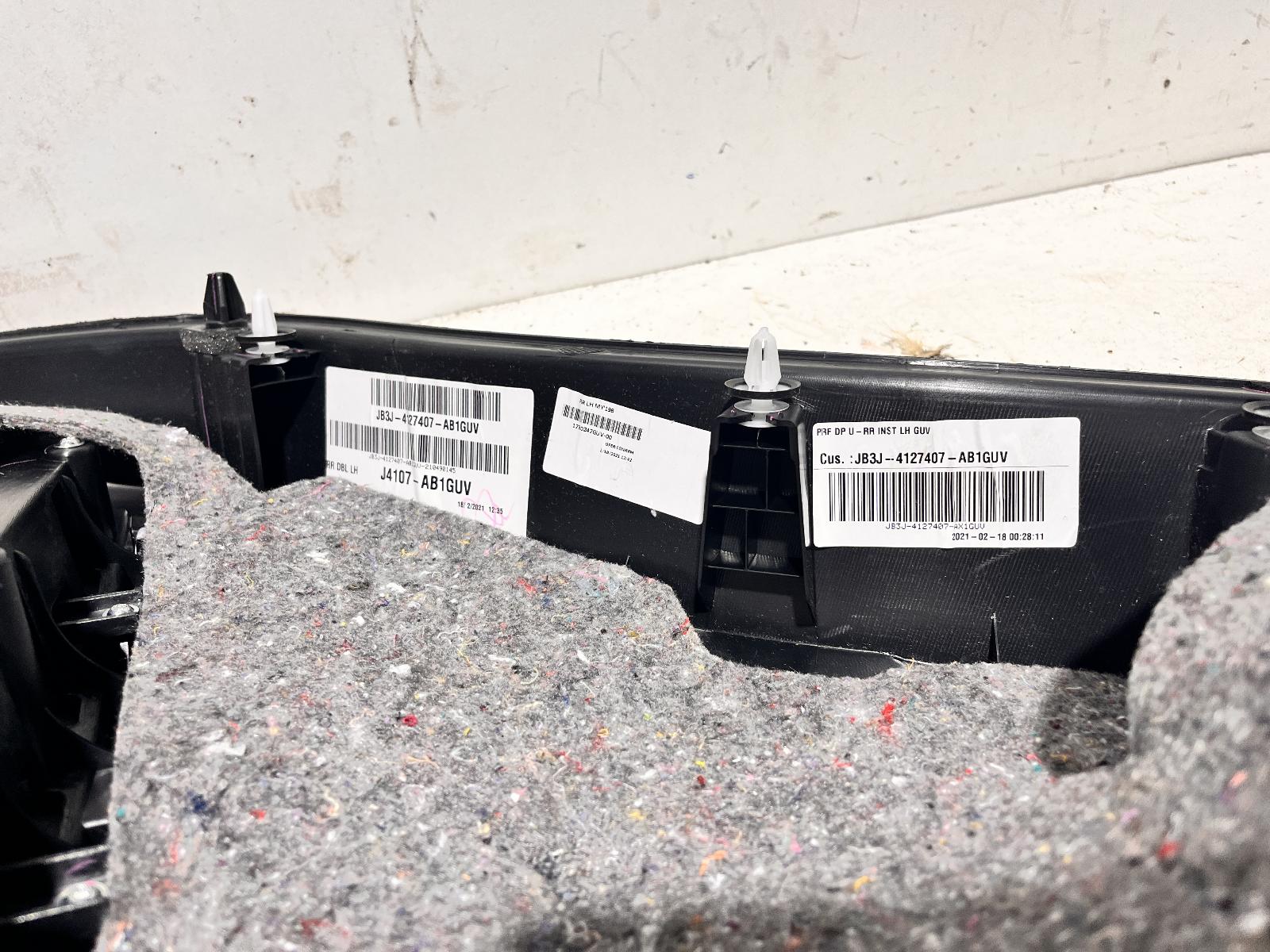View Auto part Door Trim Ford Everest 2021
