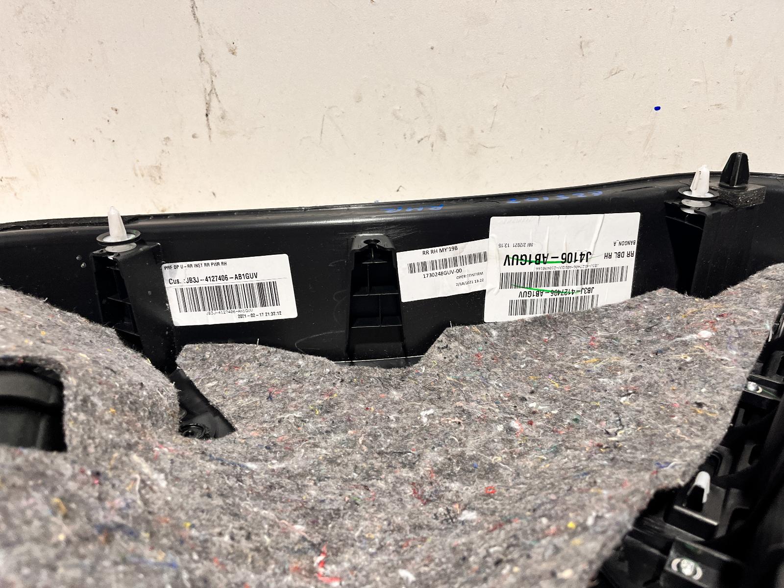 View Auto part Door Trim Ford Everest 2021