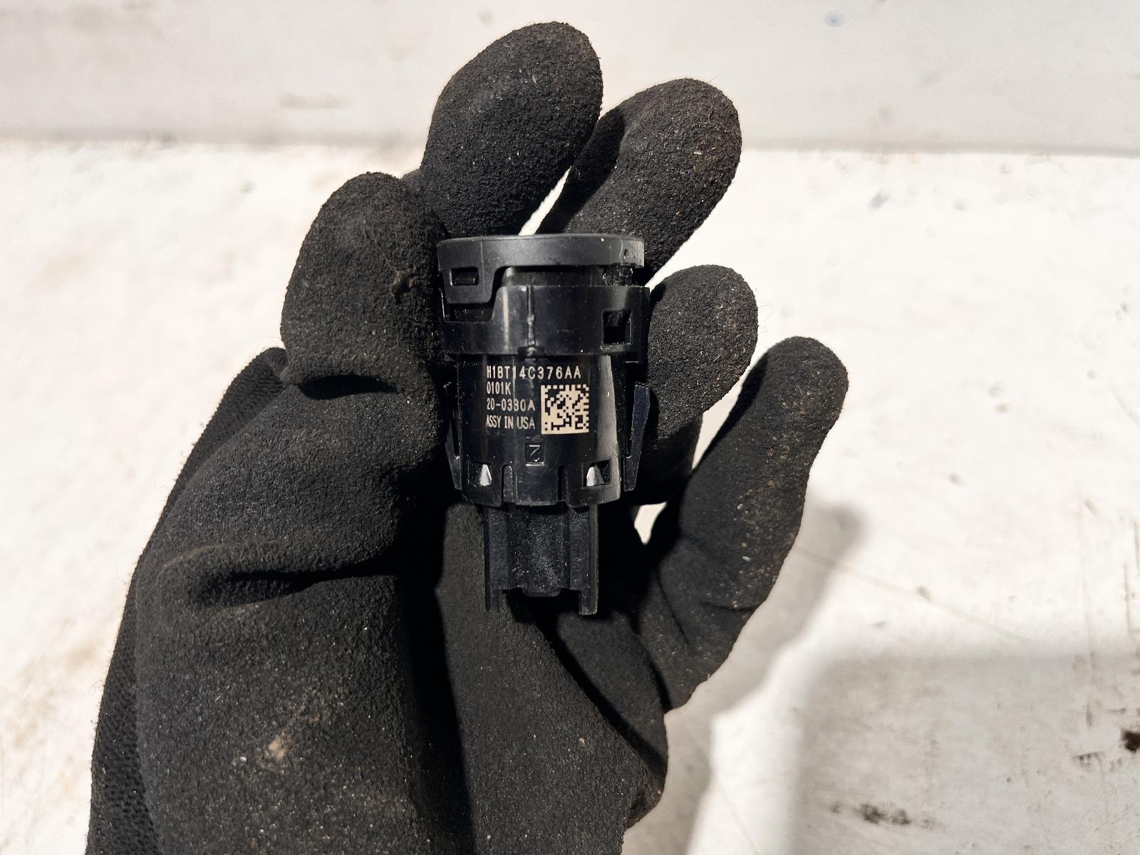 View Auto part Ignition Switch Ford Everest 2021