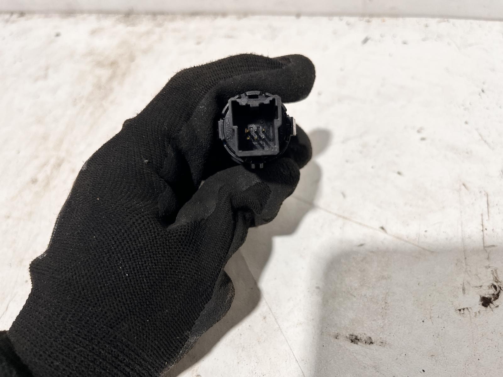 View Auto part Ignition Switch Ford Everest 2021