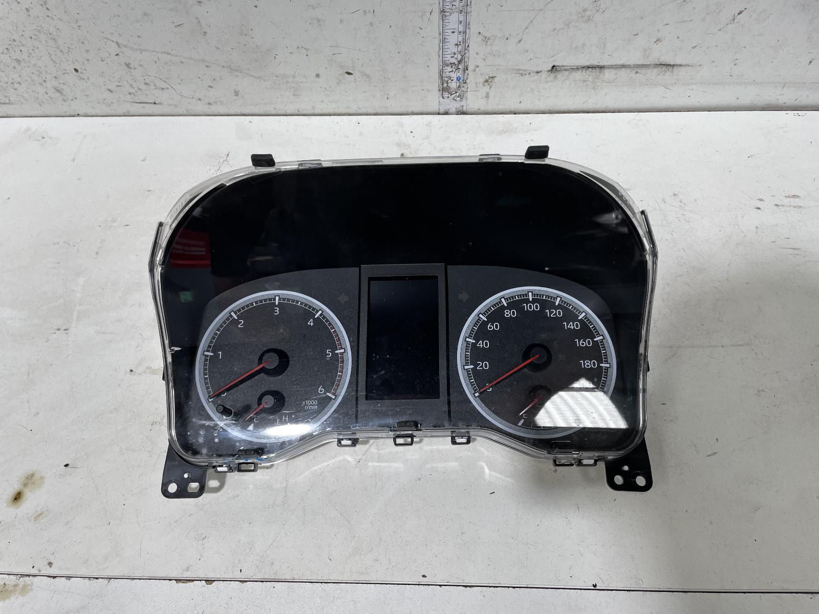 Instrument Cluster Hiace Toyota 2021