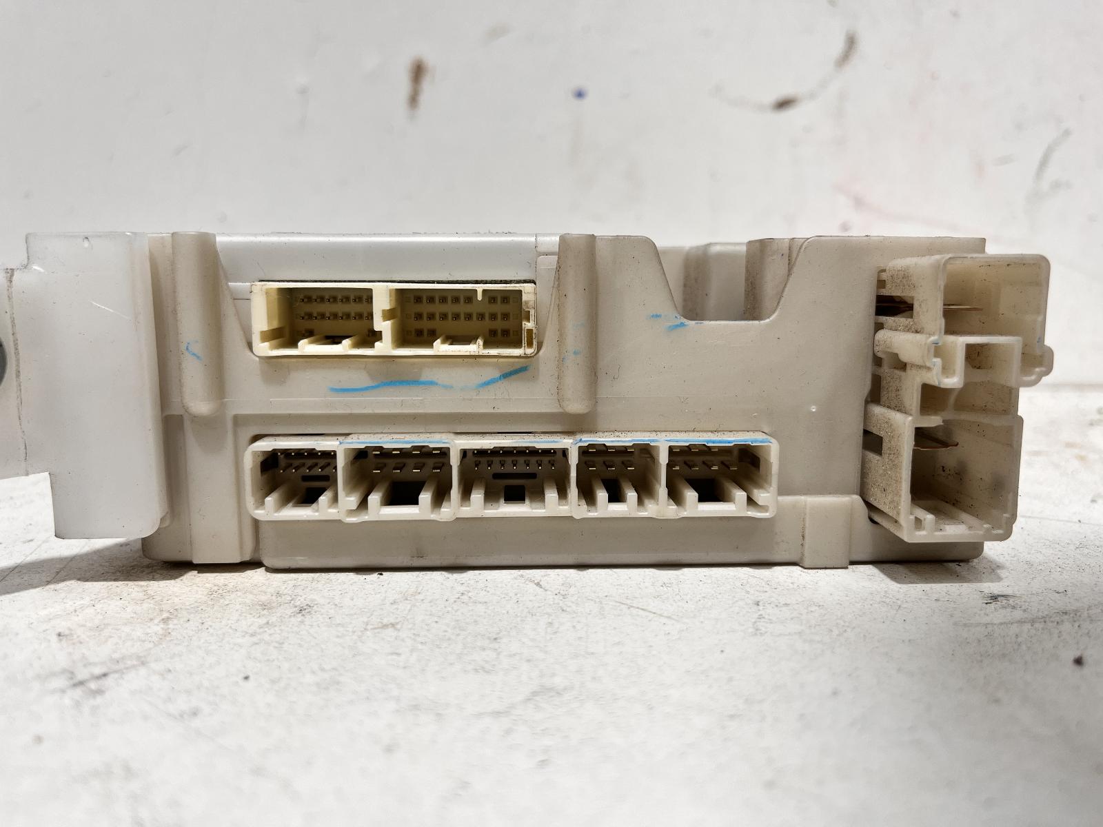 Fuse Box Hilux Toyota 2018