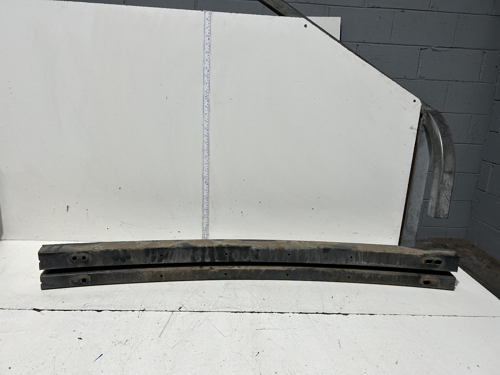 View Auto part R/Bar Bracket/Reinfo Lexus Es300 (92-05) 1999