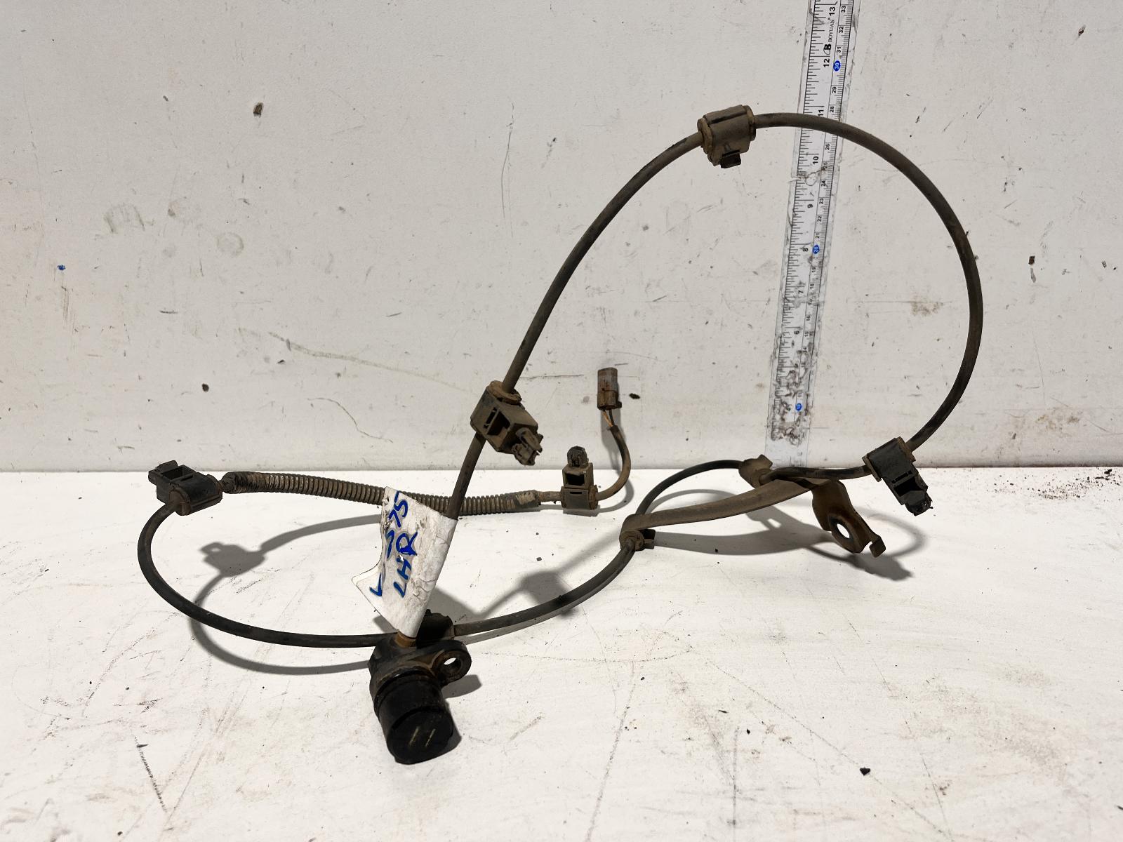 View Auto part Abs Sensor Toyota Landcruiser 2004