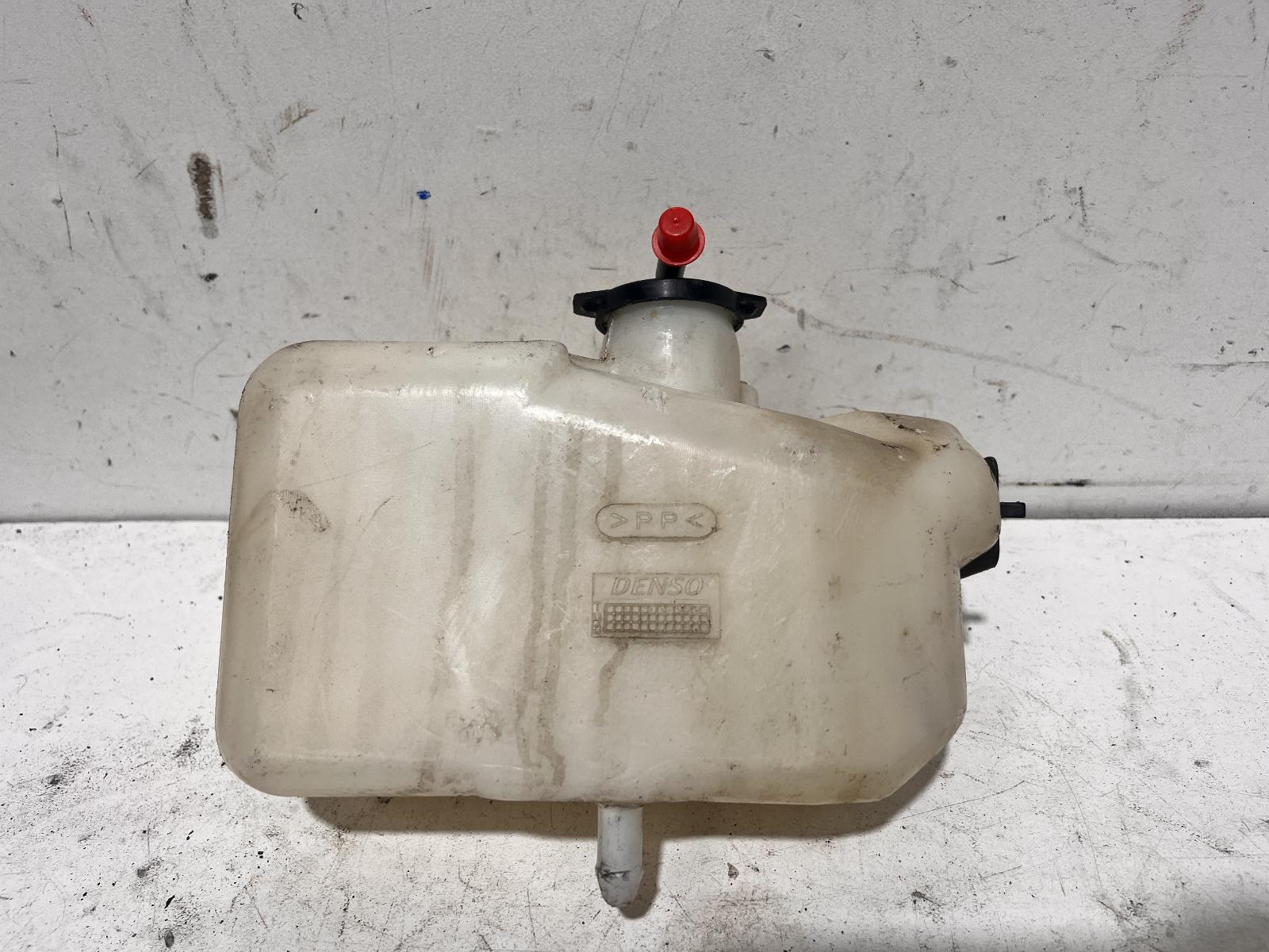 View Auto part Overflow Bottle Lexus Es300 (92-05) 1999