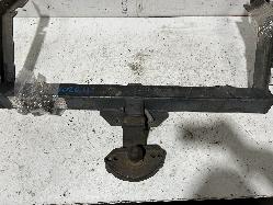 View Auto part Towbar Toyota Surf 1992