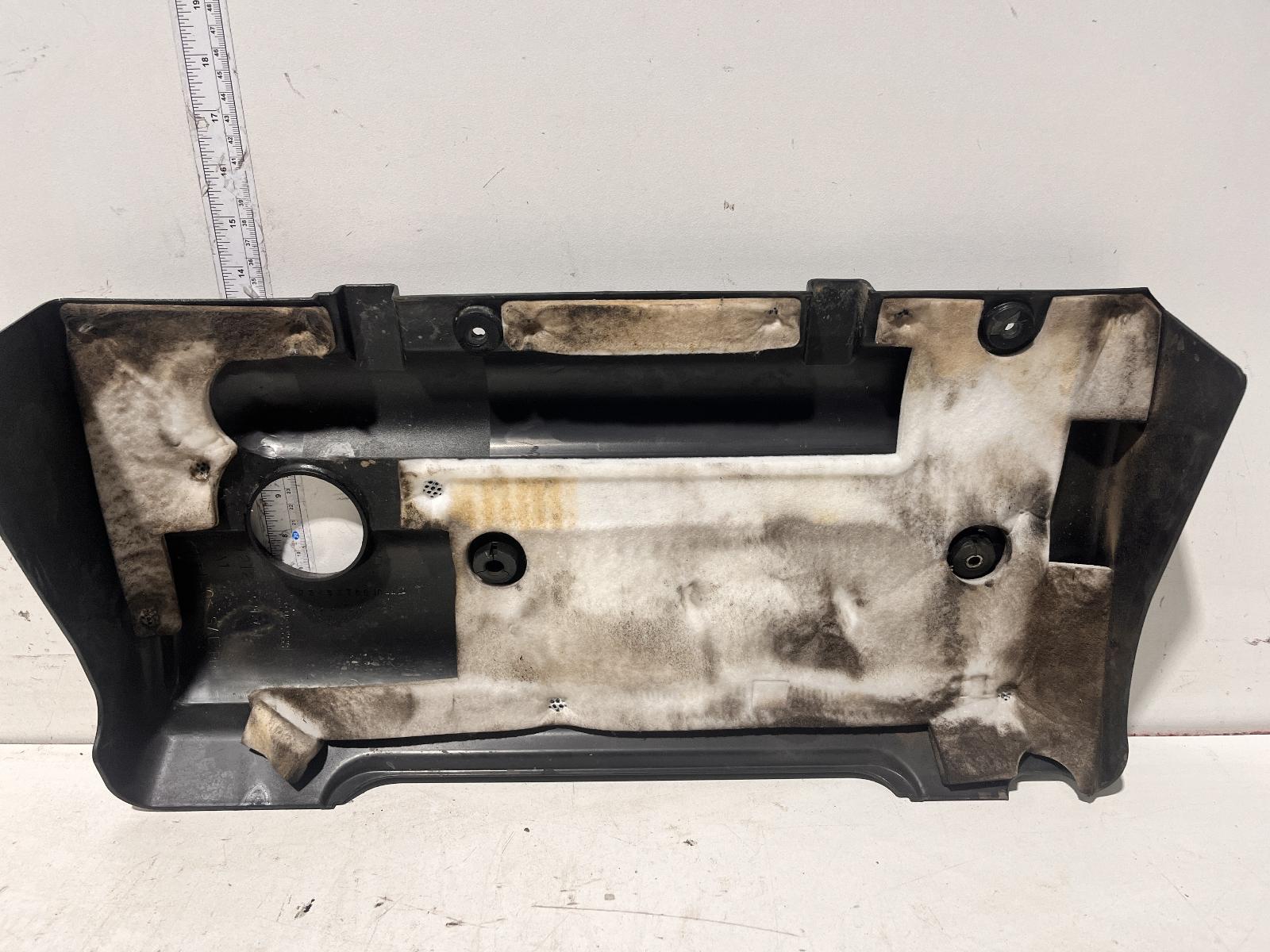 Engine Cover Corolla Toyota 2003