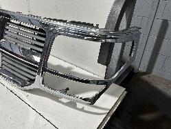 View Auto part Grille Dodge Nitro 2007