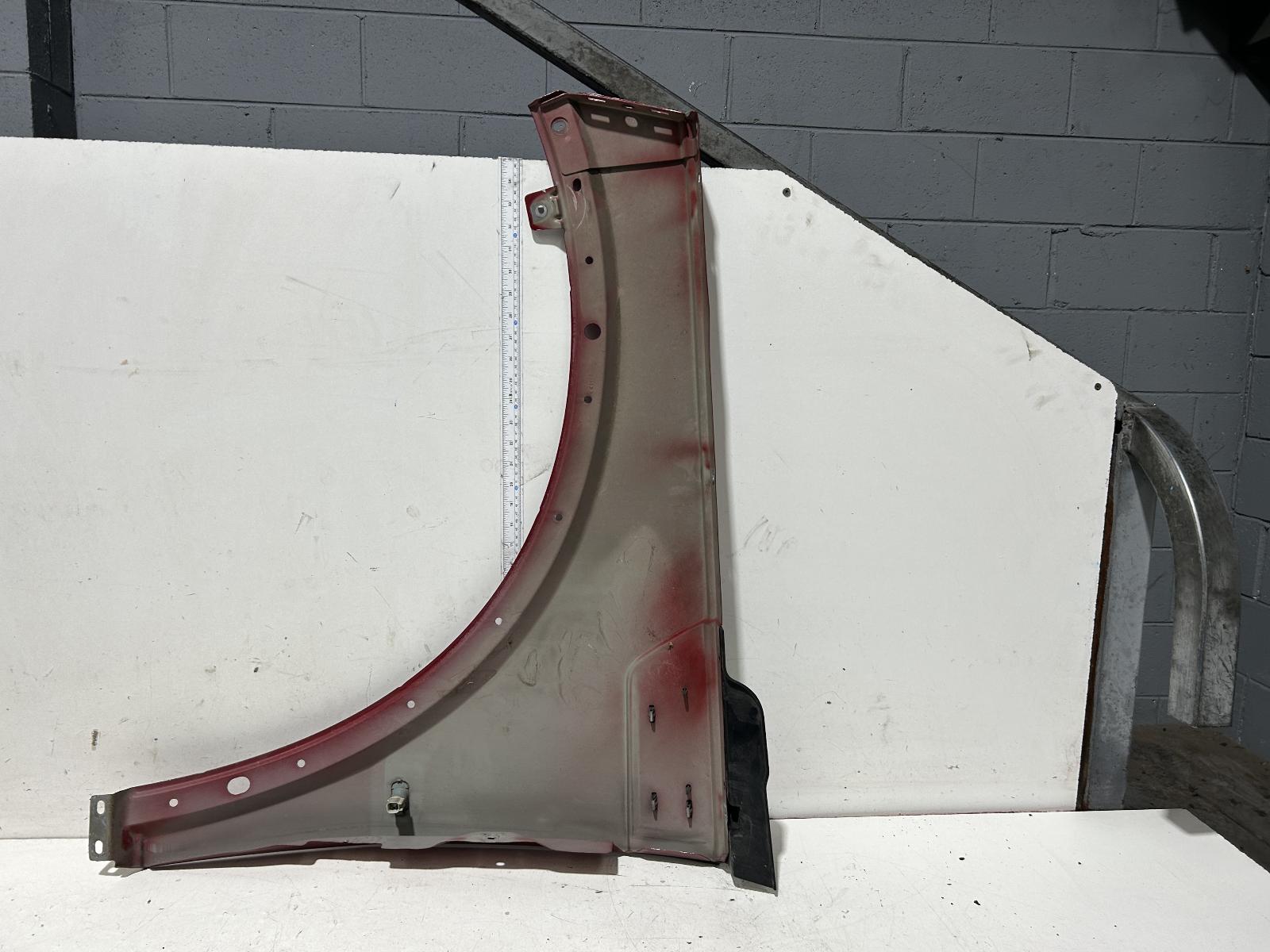 View Auto part Right Guard Dodge Nitro 2007