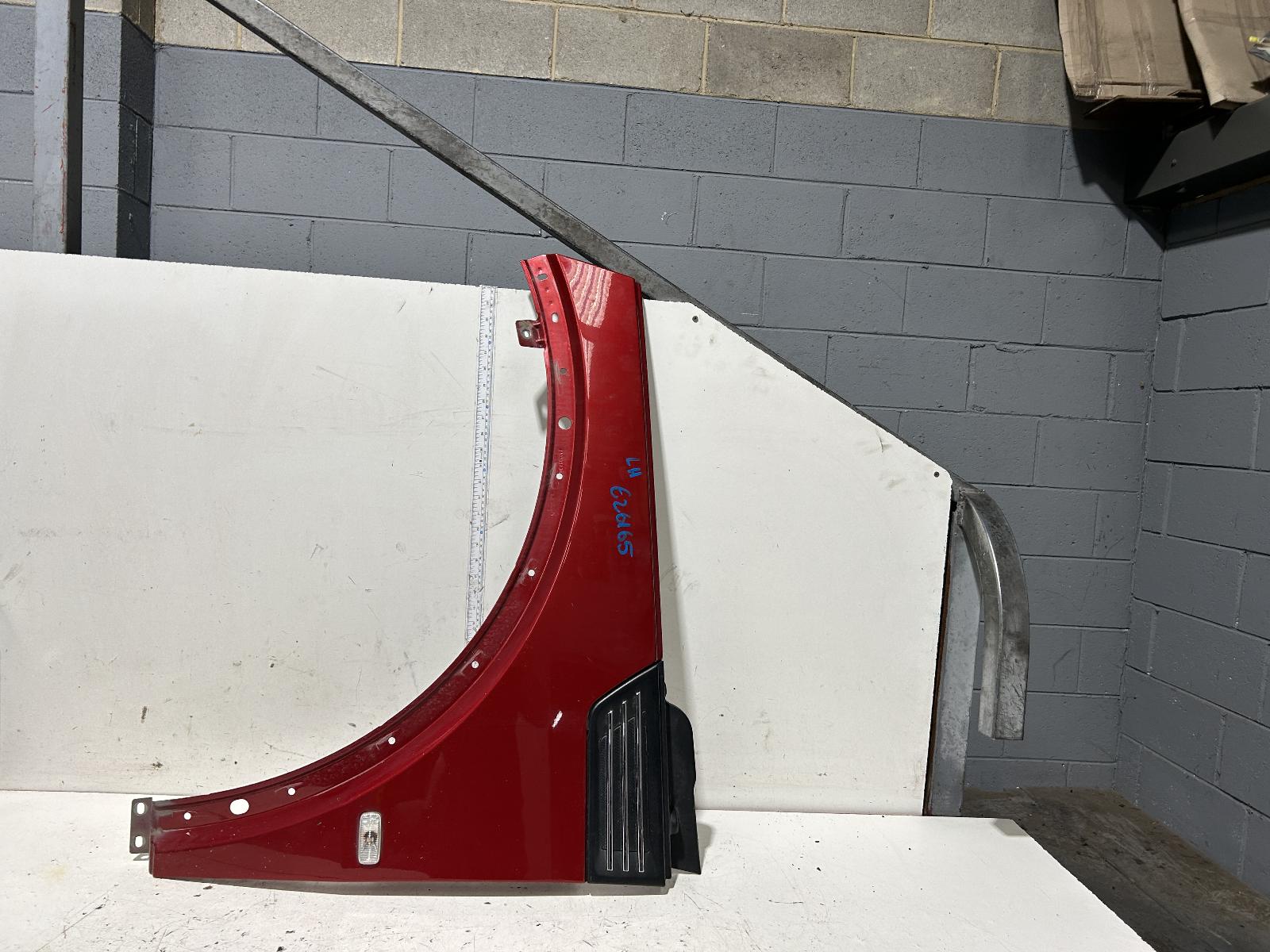 View Auto part Left Guard Dodge Nitro 2007