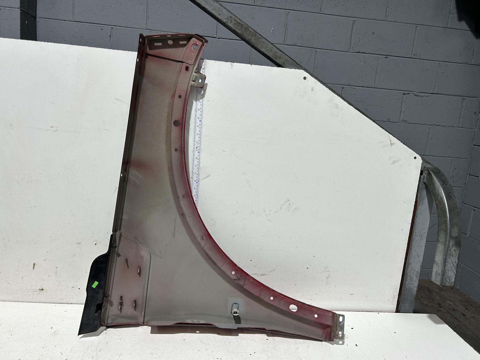 View Auto part Left Guard Dodge Nitro 2007