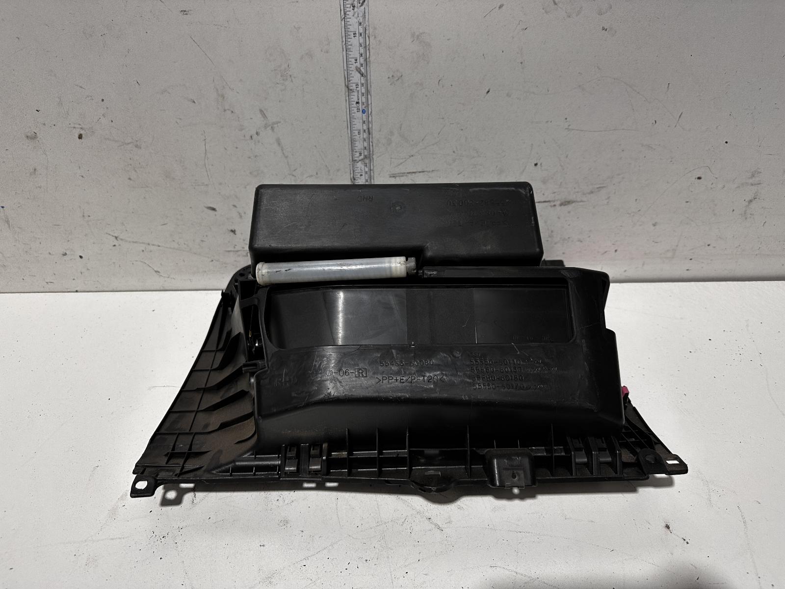 View Auto part Glove Box Toyota Prado 2004