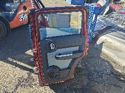 View Auto part Right Rear Door Sliding Dodge Nitro 2007
