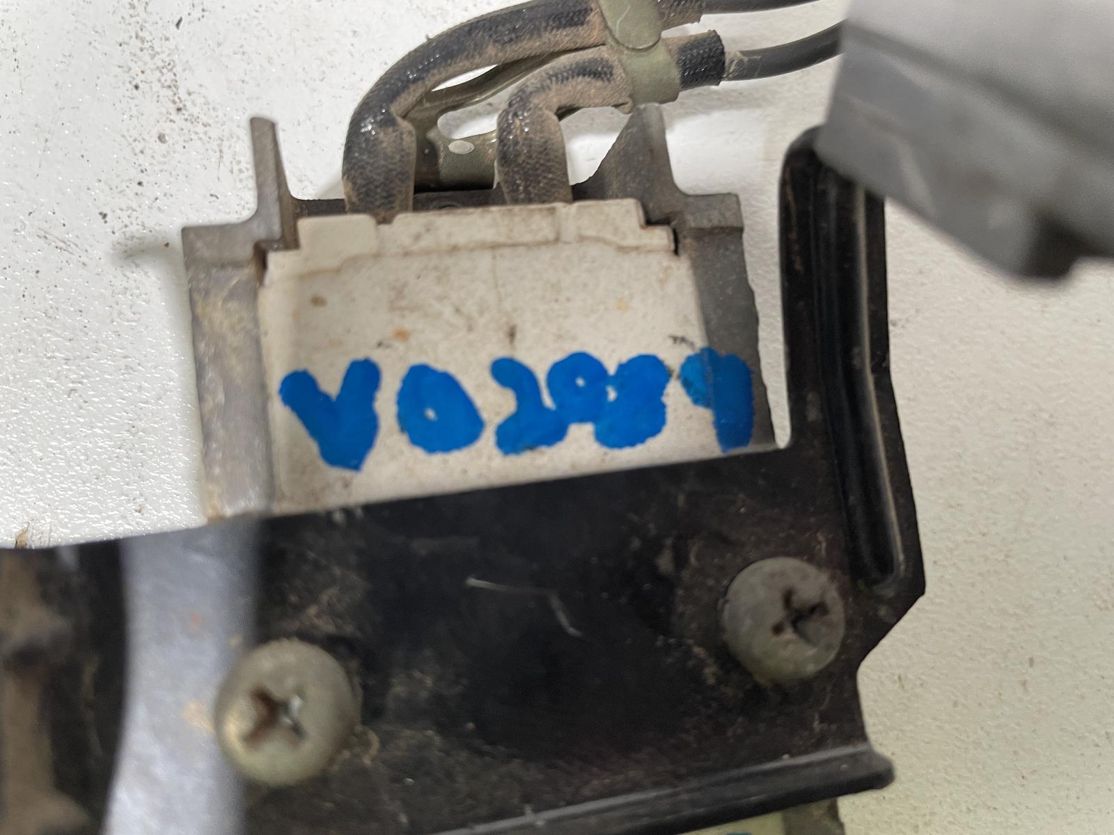 View Auto part Misc Switch/Relay Toyota Prado 2004